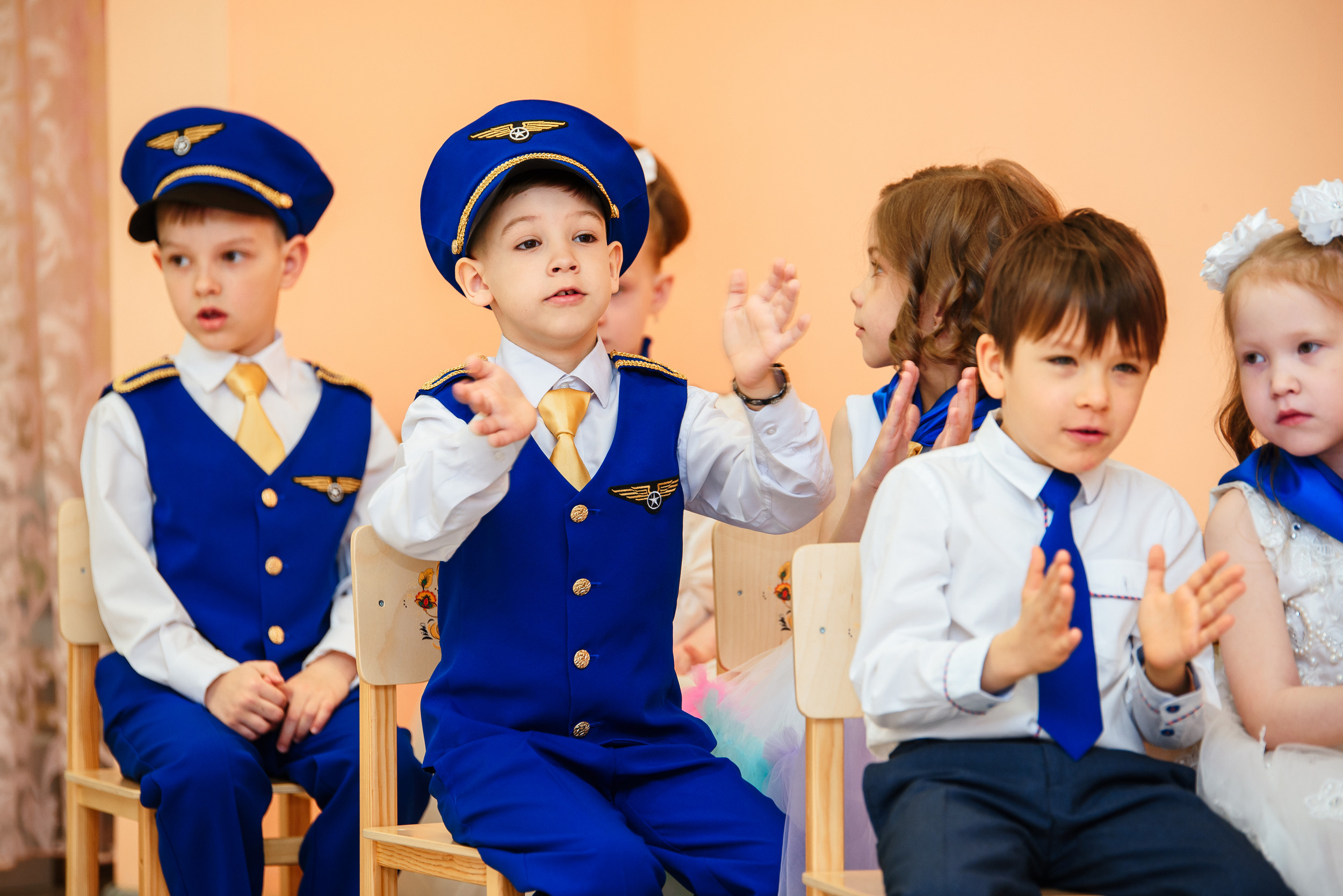 Выпускной в детсаду. Wedding and family photographer USA