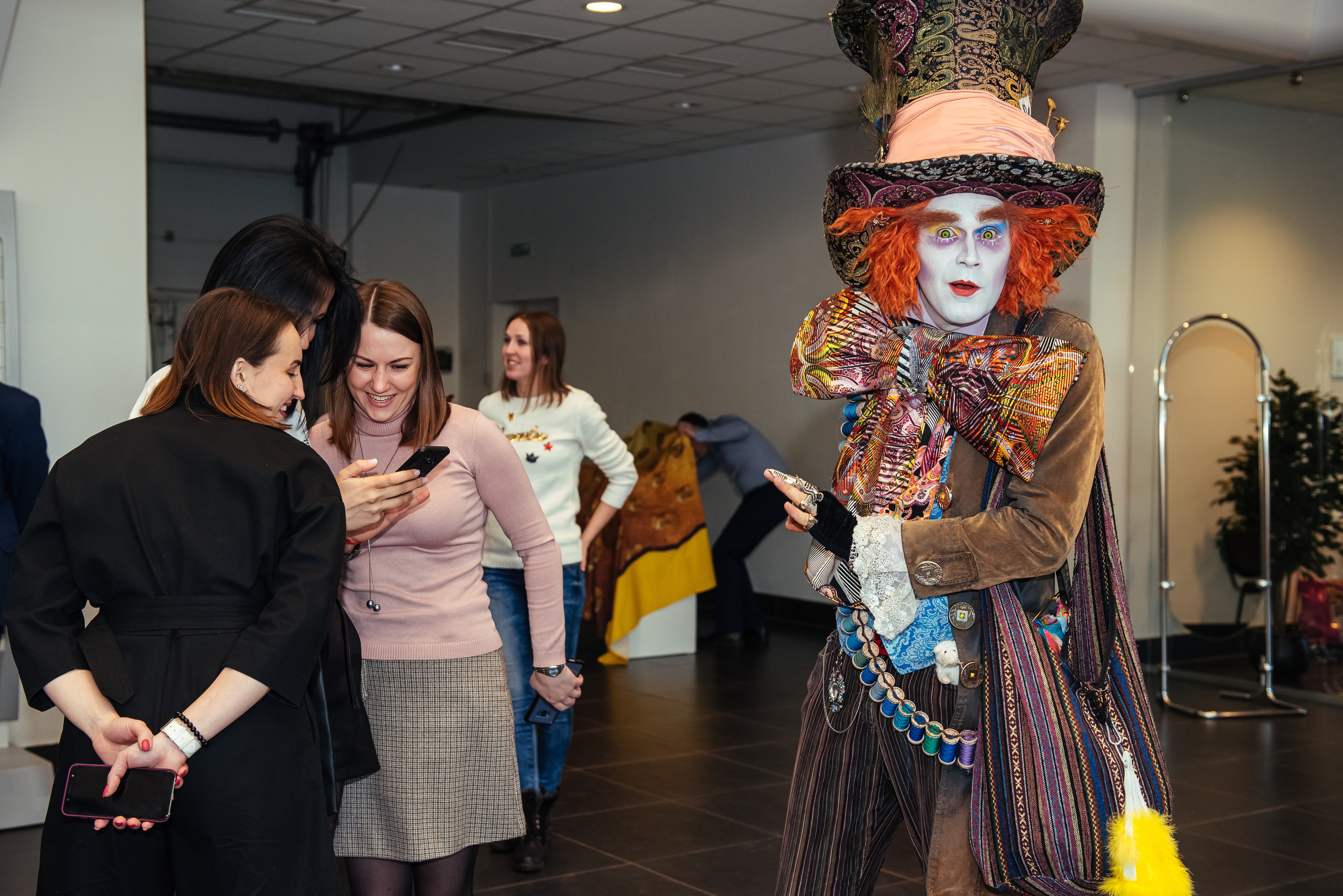 Фотосъемка репортажа с празднования 8 марта в KIA-центре, Челябинск. Свадебный и просто хороший фотограф в Челябинске