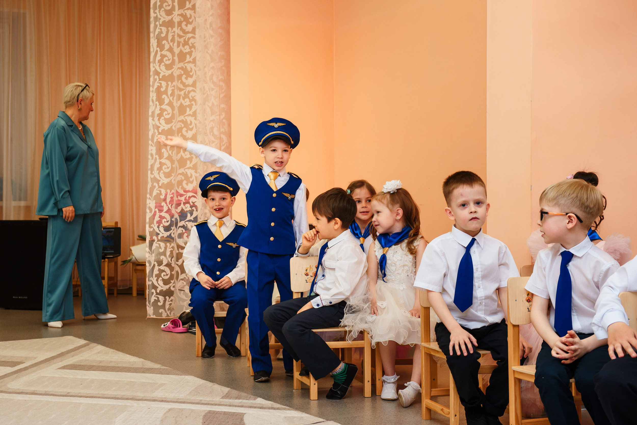 Выпускной в детсаду. Wedding and family photographer USA
