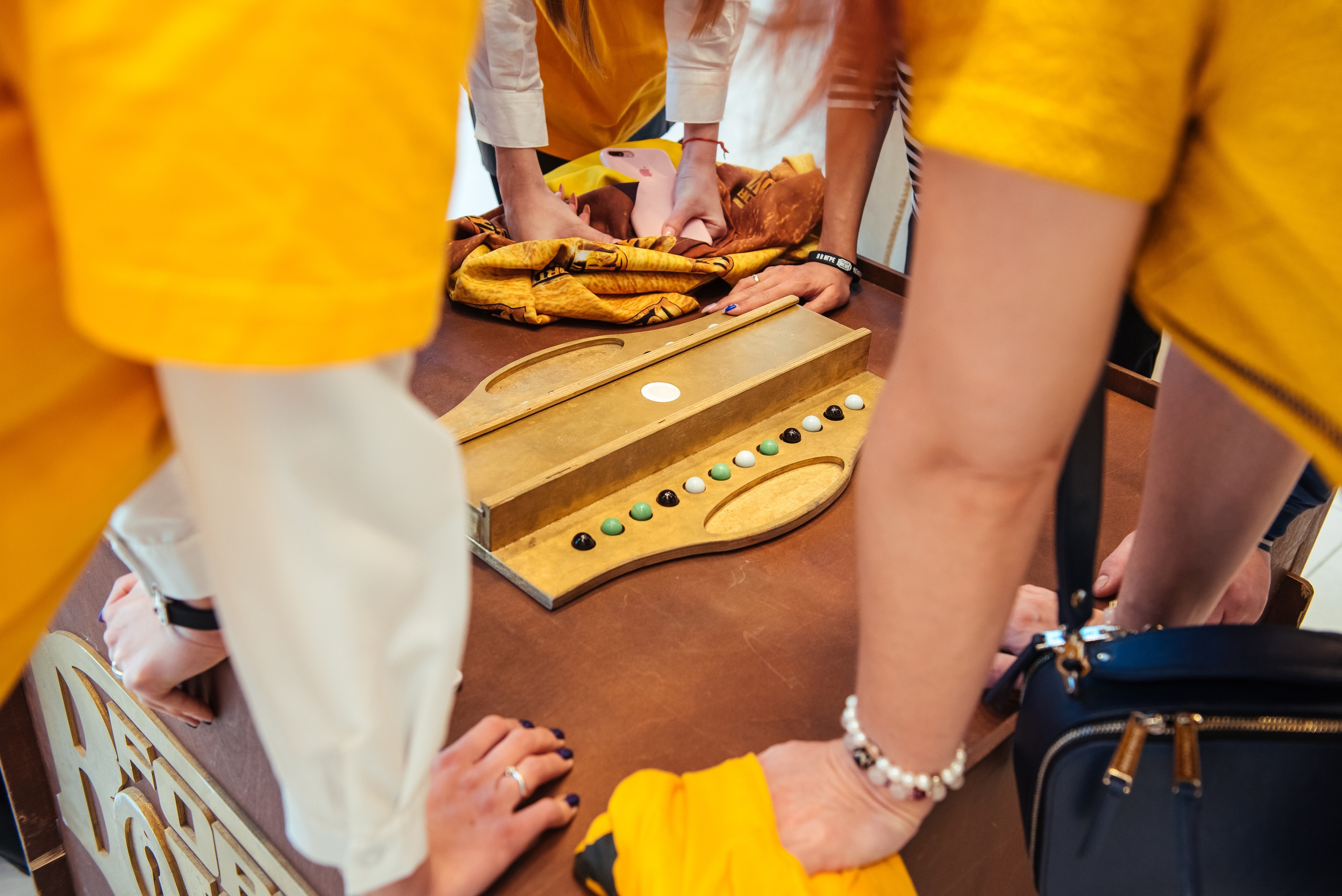 Фотосъемка репортажа с празднования 8 марта в KIA-центре, Челябинск. Свадебный и просто хороший фотограф в Челябинске