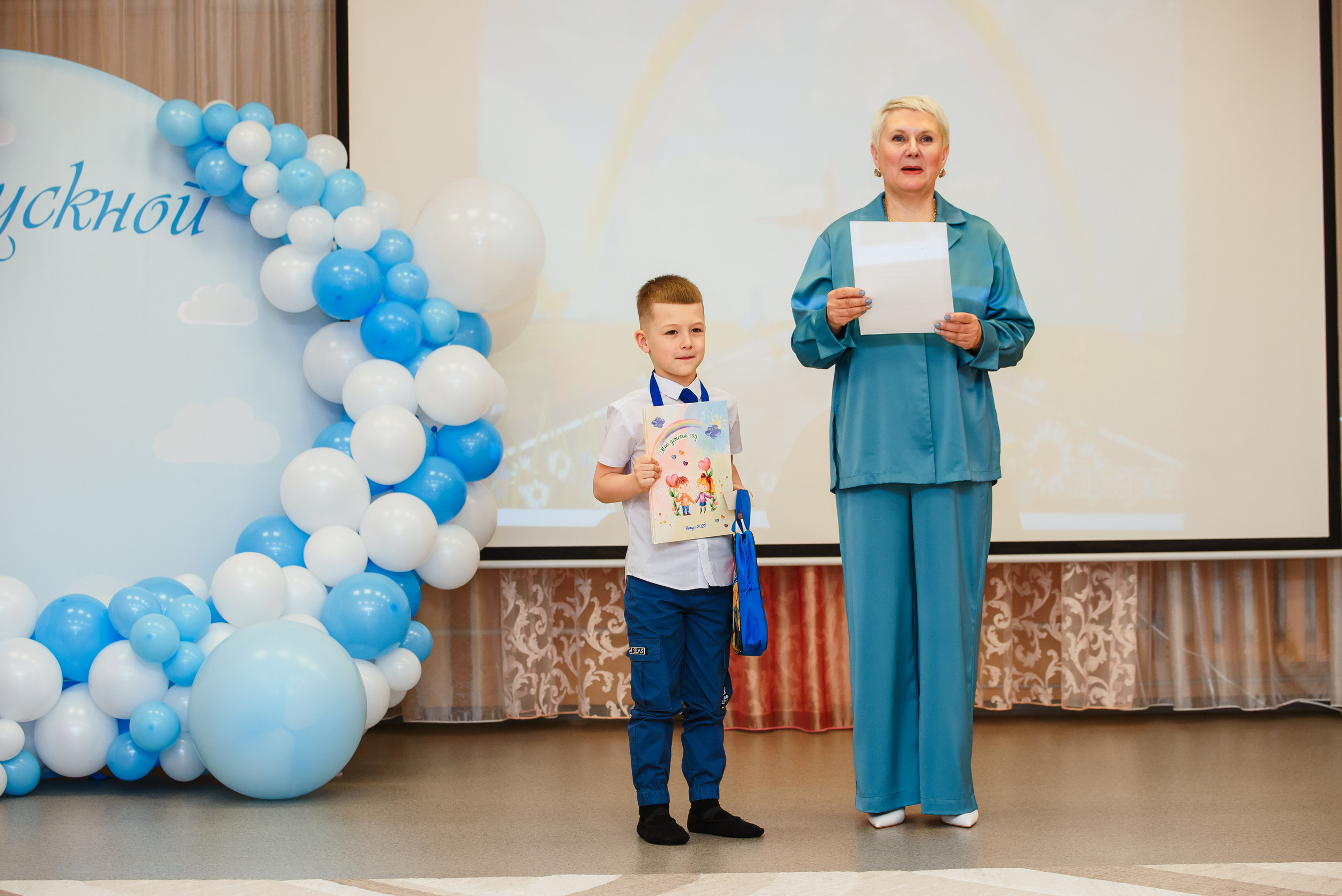 Выпускной в детсаду. Wedding and family photographer USA