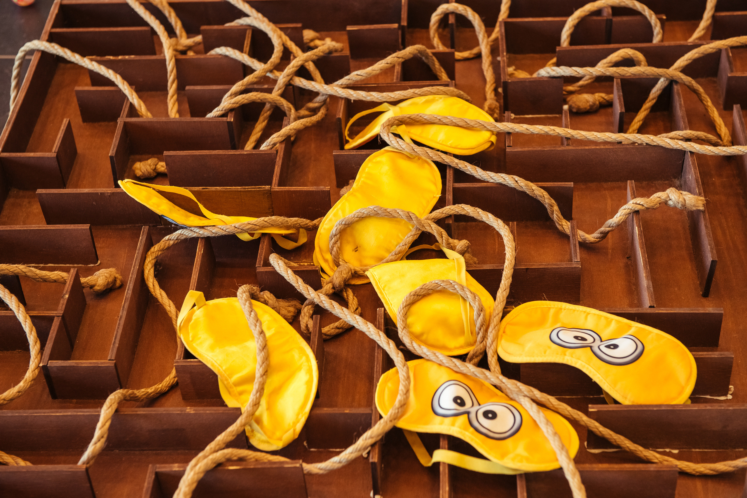 Фотосъемка репортажа с празднования 8 марта в KIA-центре, Челябинск. Свадебный и просто хороший фотограф в Челябинске