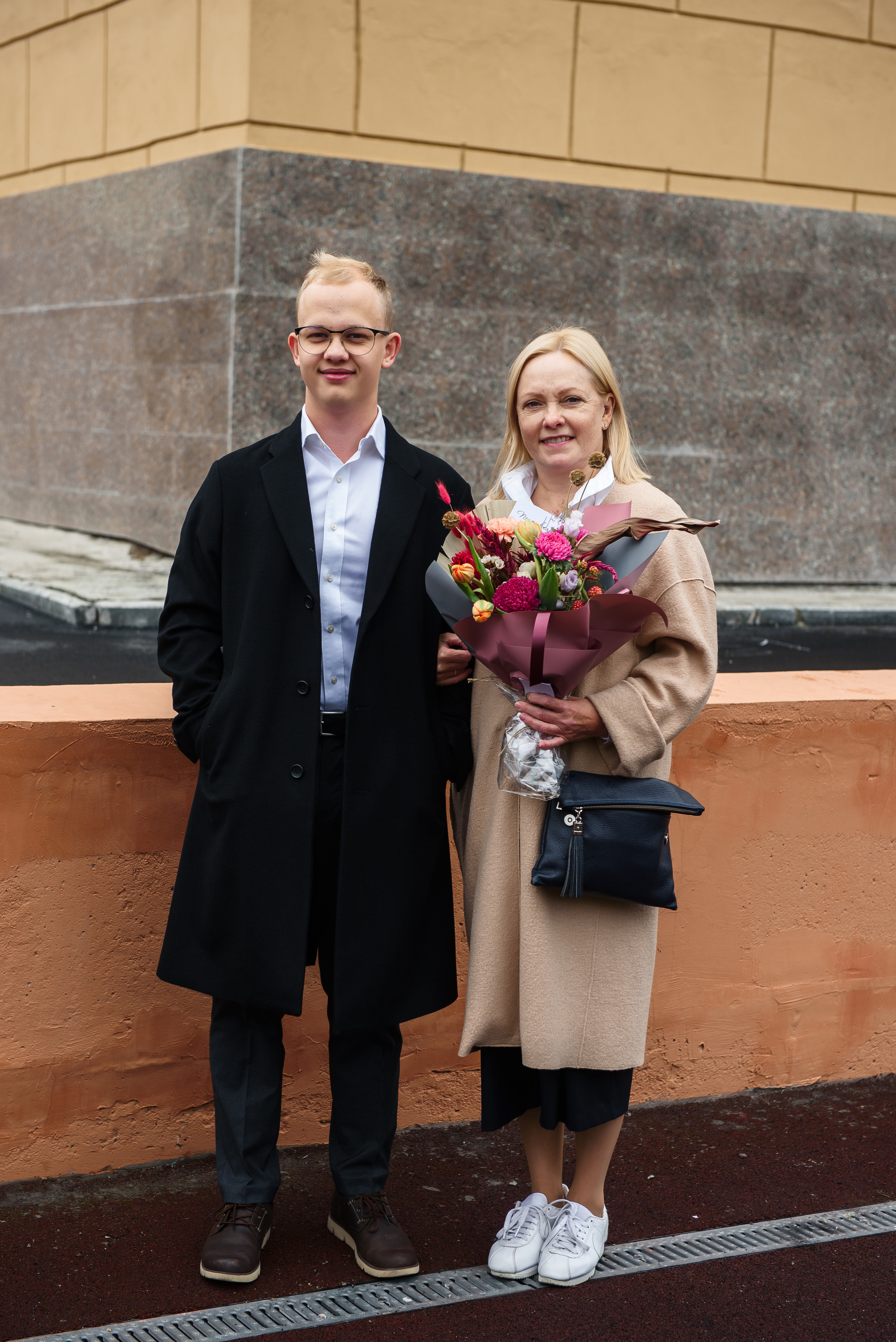 1 сентября 11 класс. Wedding and family photographer USA