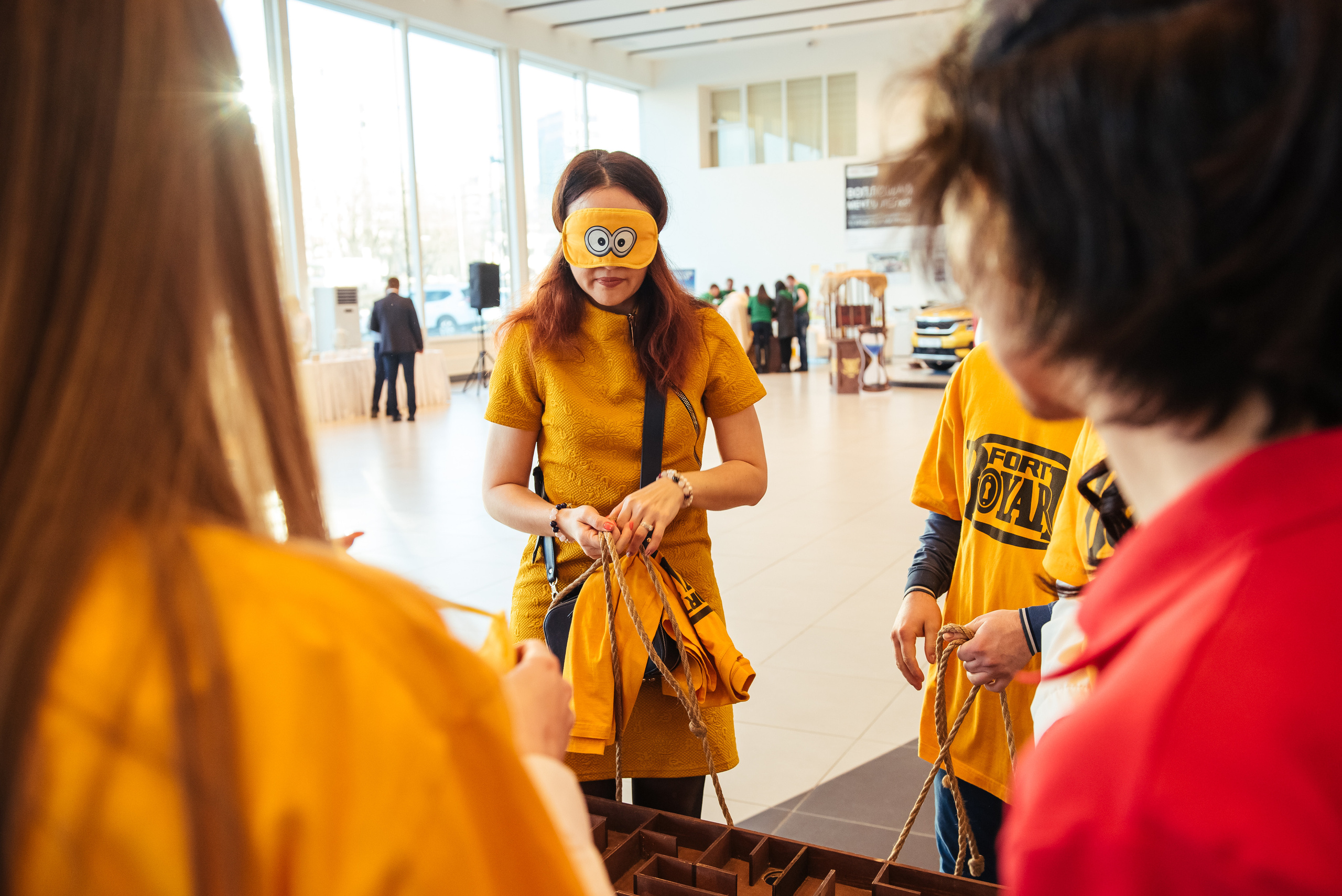Фотосъемка репортажа с празднования 8 марта в KIA-центре, Челябинск. Свадебный и просто хороший фотограф в Челябинске