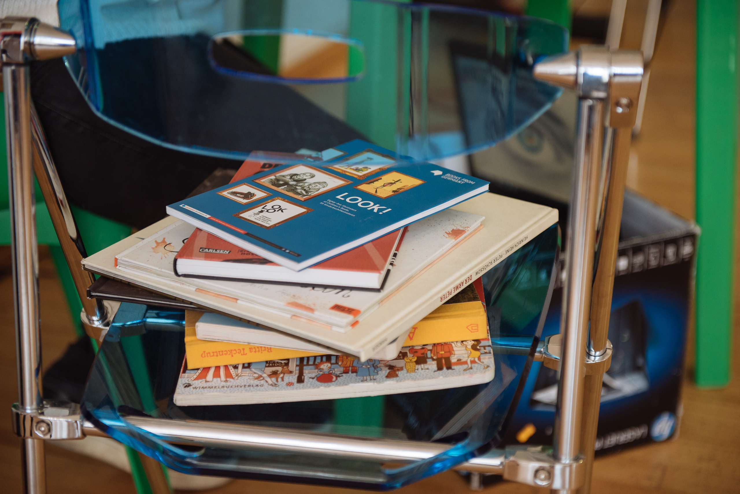 Южноуральская книжная выставка-ярмарка в Союзе Художников, Челябинск. Свадебный и просто хороший фотограф в Челябинске