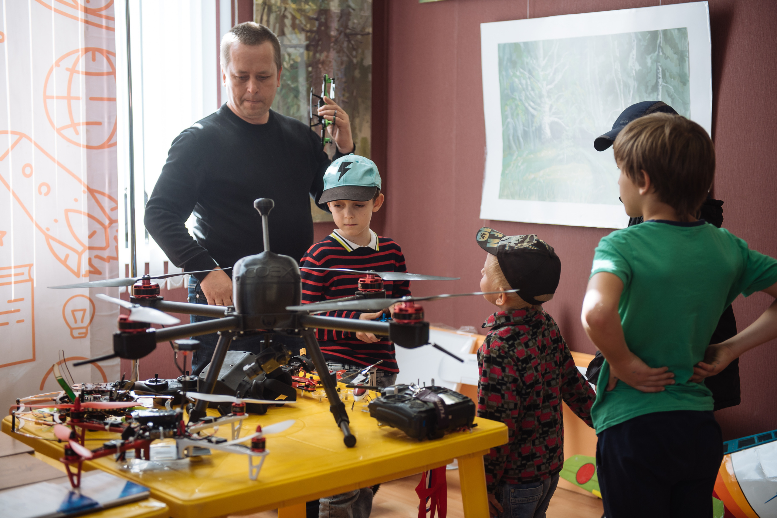 Южноуральская книжная выставка-ярмарка в Союзе Художников, Челябинск. Свадебный и просто хороший фотограф в Челябинске