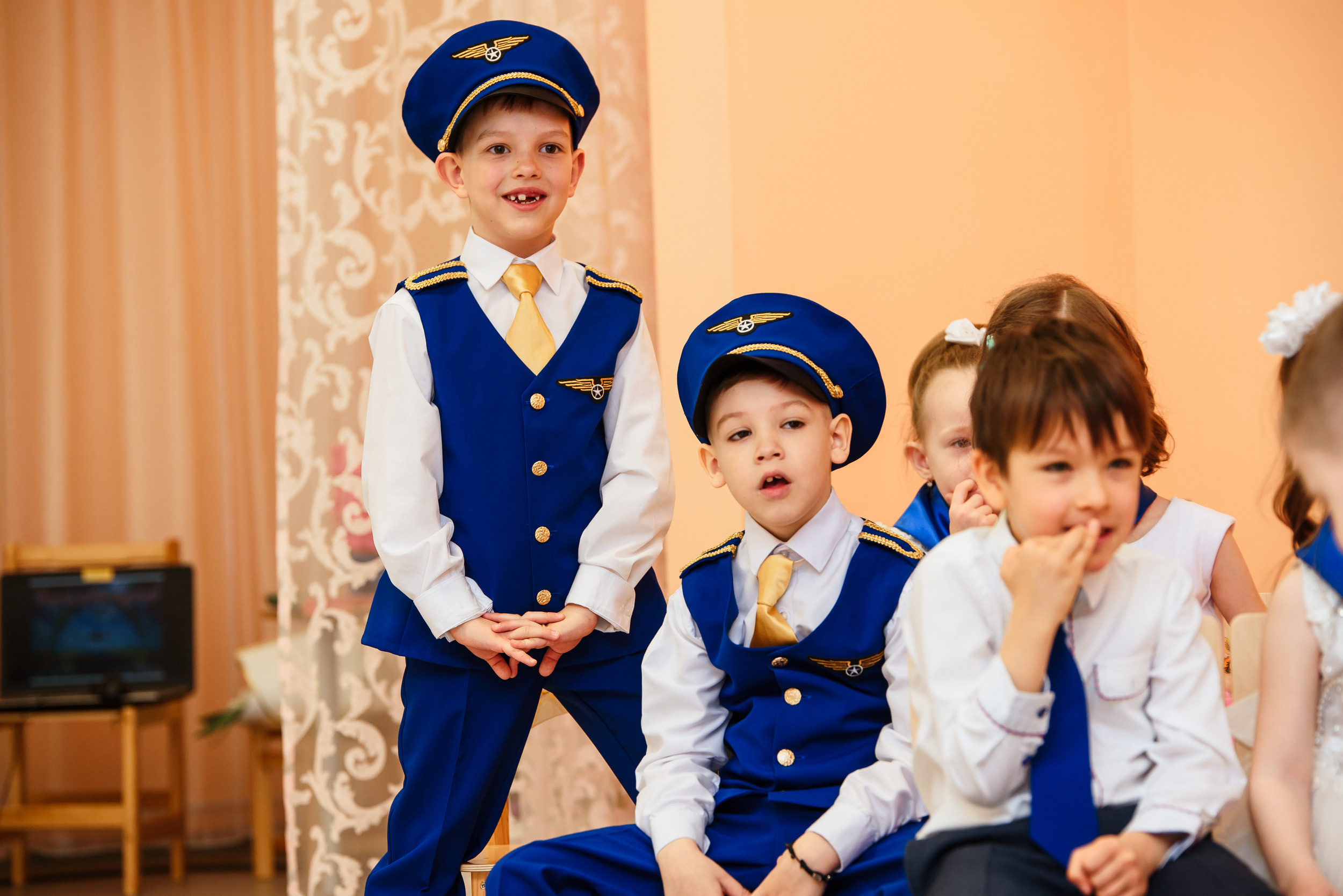 Выпускной в детсаду. Wedding and family photographer USA