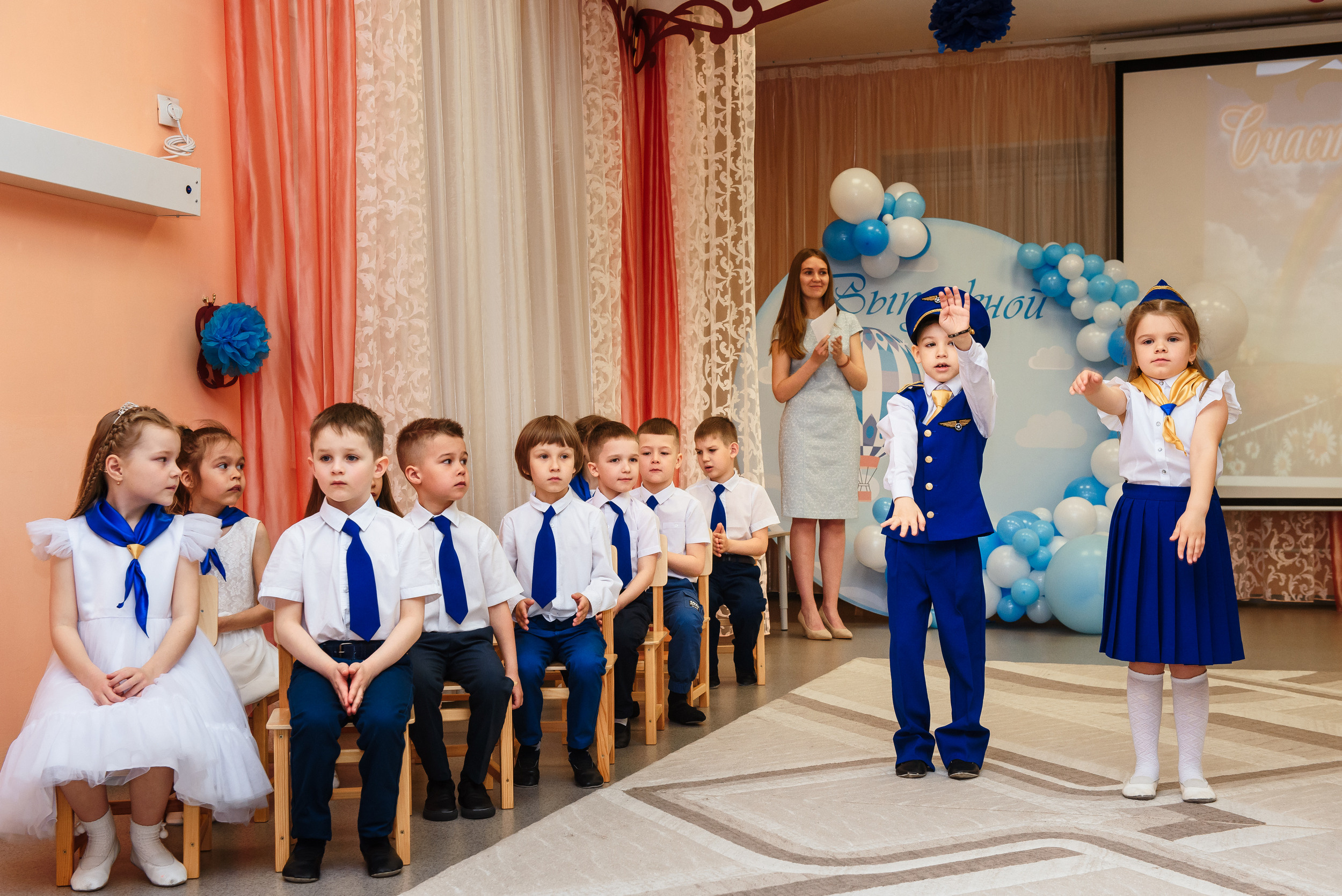 Выпускной в детсаду. Wedding and family photographer USA