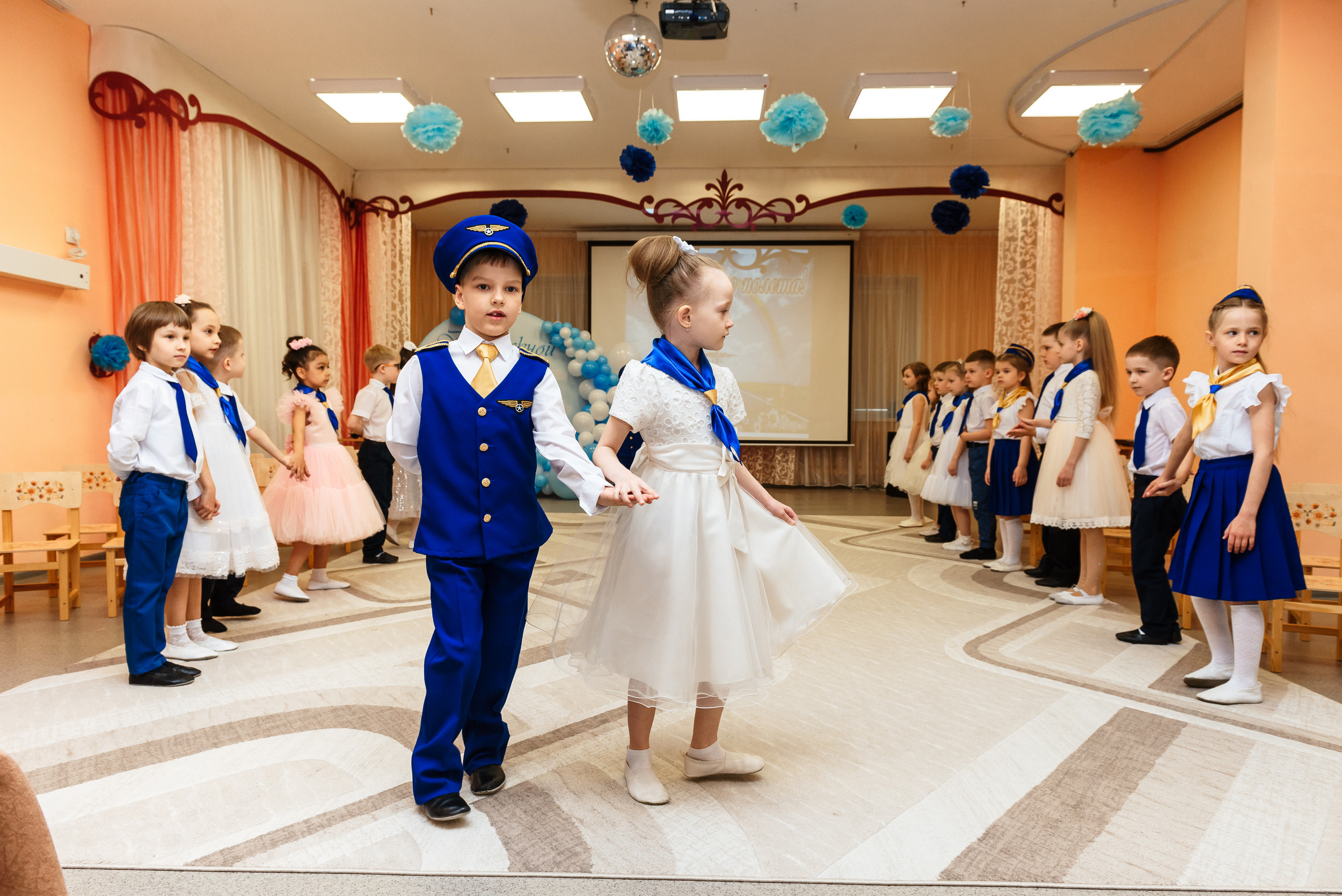Выпускной в детсаду. Wedding and family photographer USA