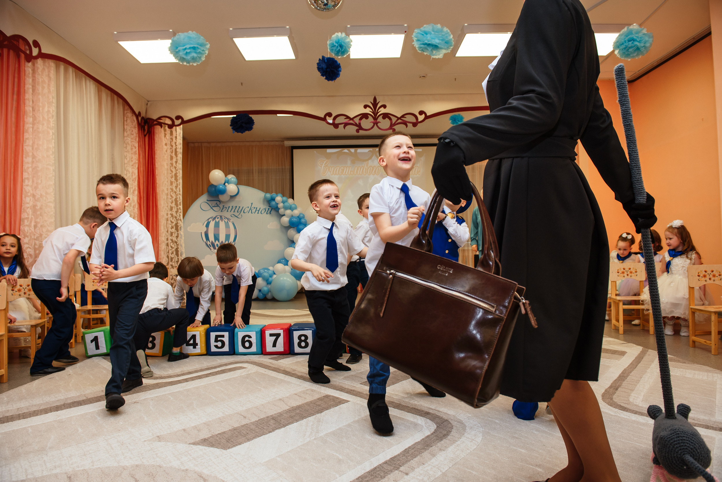 Выпускной в детсаду. Wedding and family photographer USA