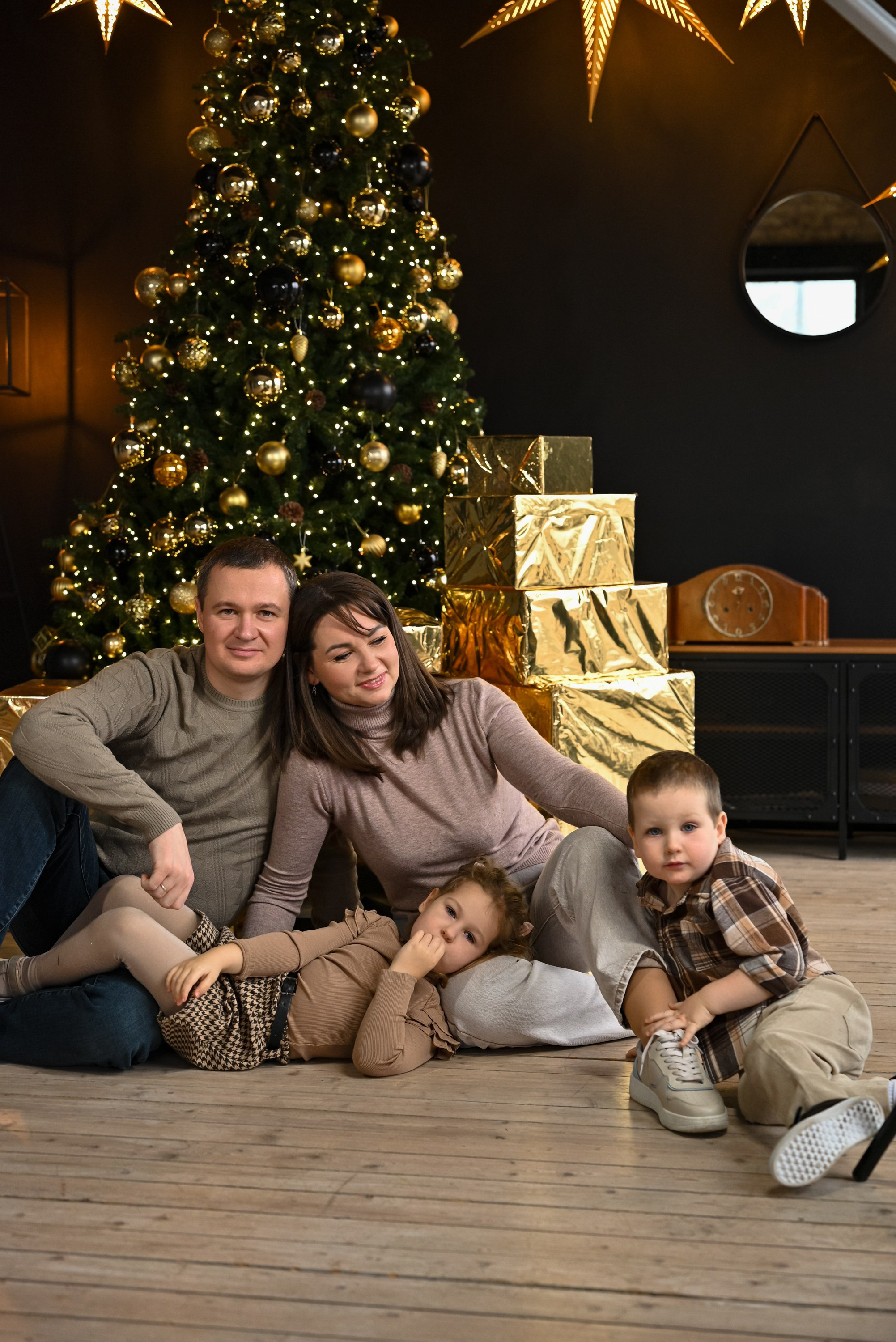 Вадим и Елена. Компания и фотошкола по созданию контента в Москве