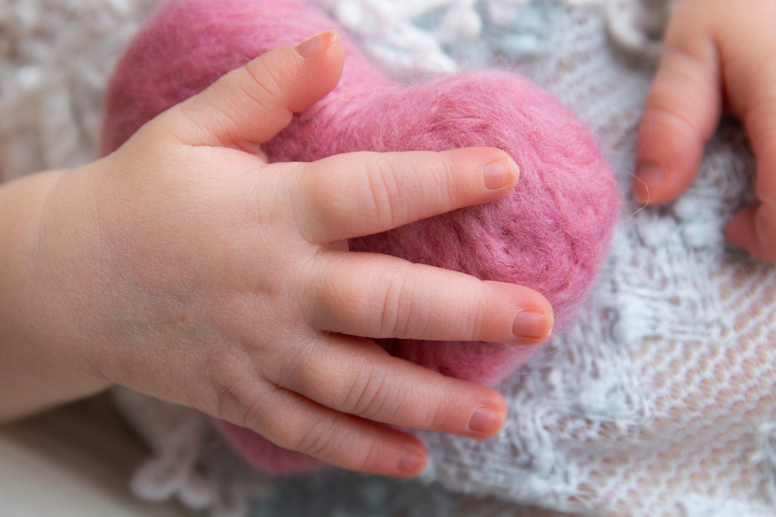 Профессиональная фотосессия новорожденного. Фотограф новорожденных Жуковский Раменское