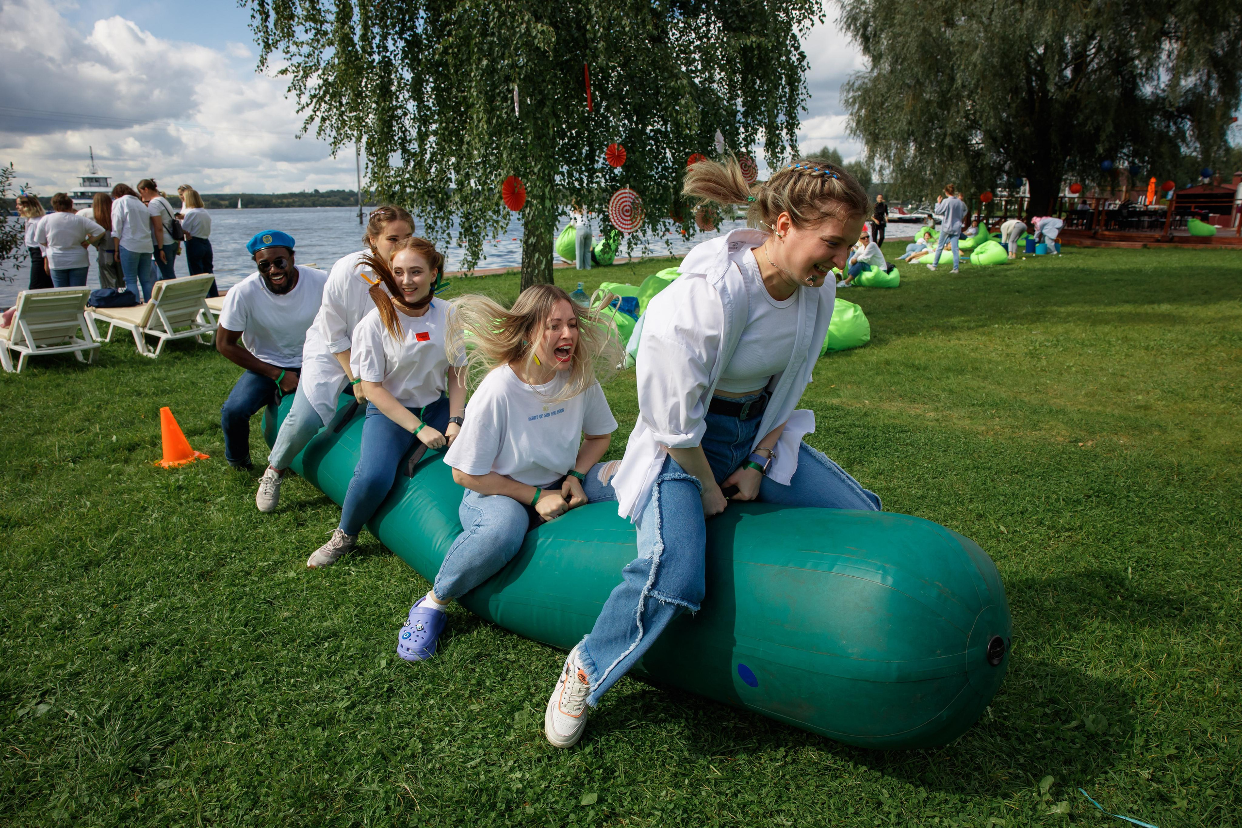 Фотограф на мероприятие, корпоративная фотосъемка, корпоратив. Свадебный и репортажный фотограф (Москва, Королев и другие)