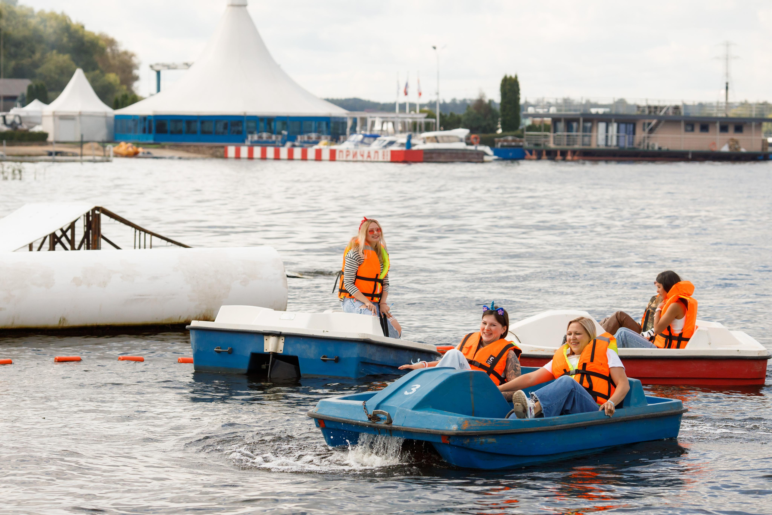 Фотограф на мероприятие, корпоративная фотосъемка, корпоратив. Свадебный и репортажный фотограф (Москва, Королев и другие)
