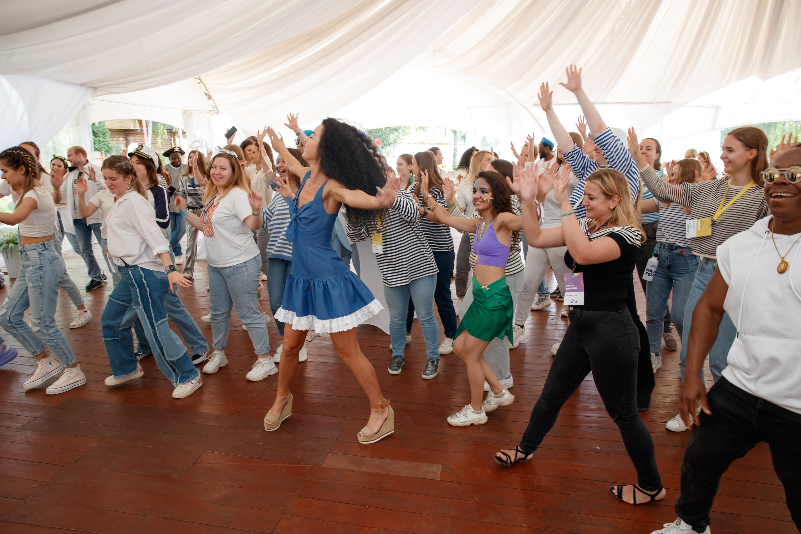 Фотограф на мероприятие, корпоративная фотосъемка, корпоратив. Свадебный и репортажный фотограф (Москва, Королев и другие)