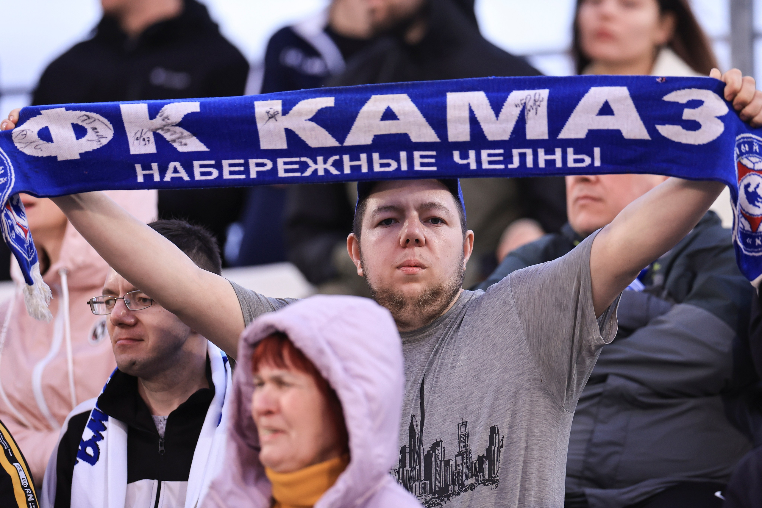 ФК Камаз — ФК Акрон. Спортивный репортажный фотограф Казань Нафис Сиразетдинов