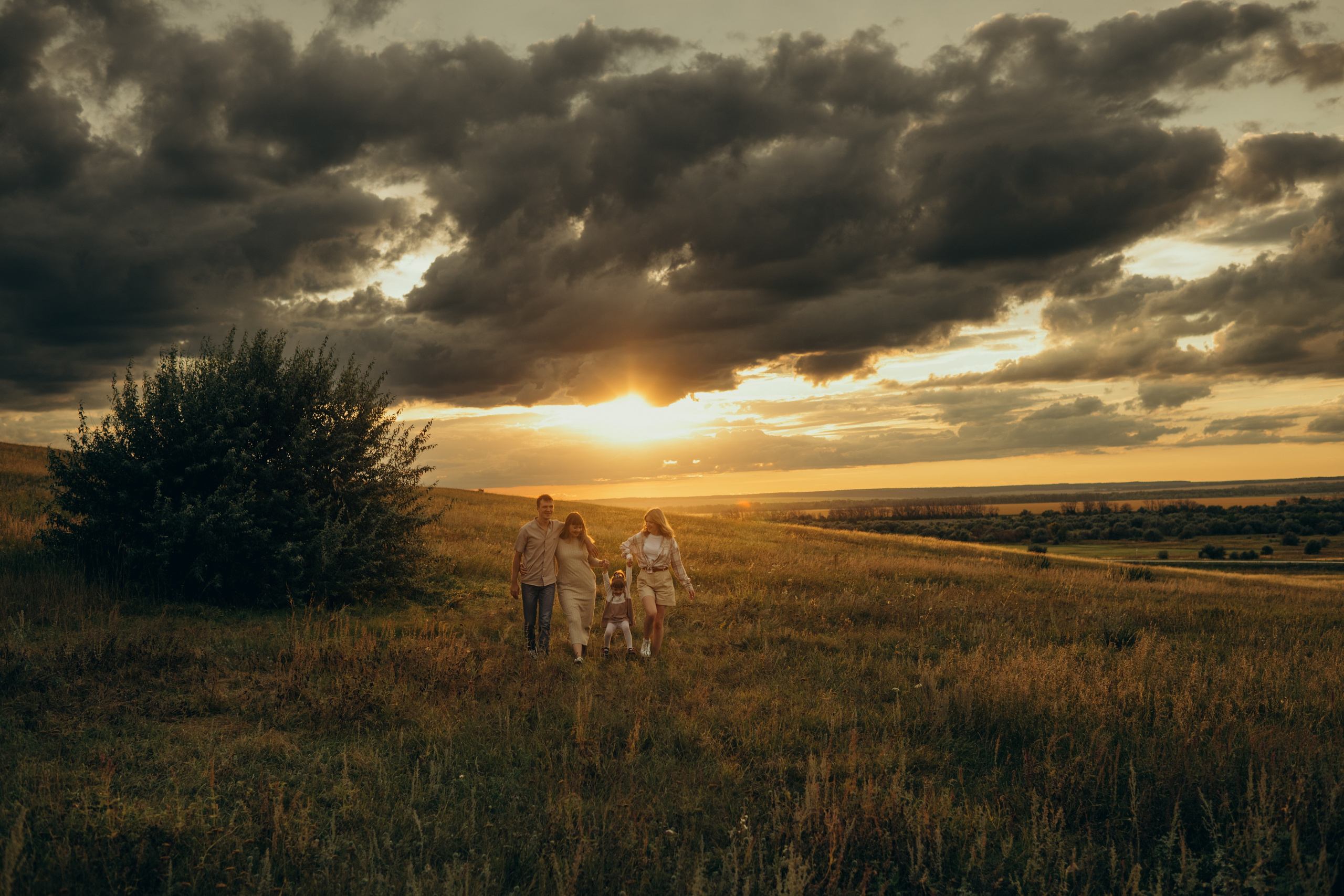Даша Даня Ксюша Илья Саша и Ева. Свадебный и семейный фотограф в Самаре Головань Наталья