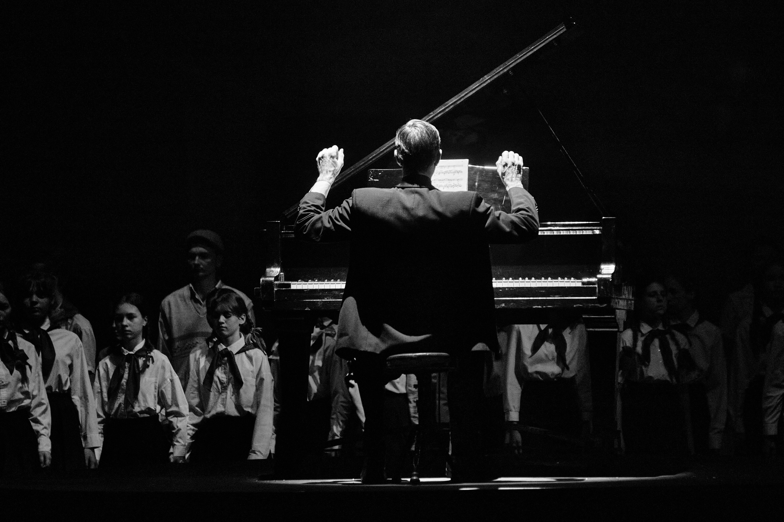 Летят журавли. Фотограф Юлия Маринина