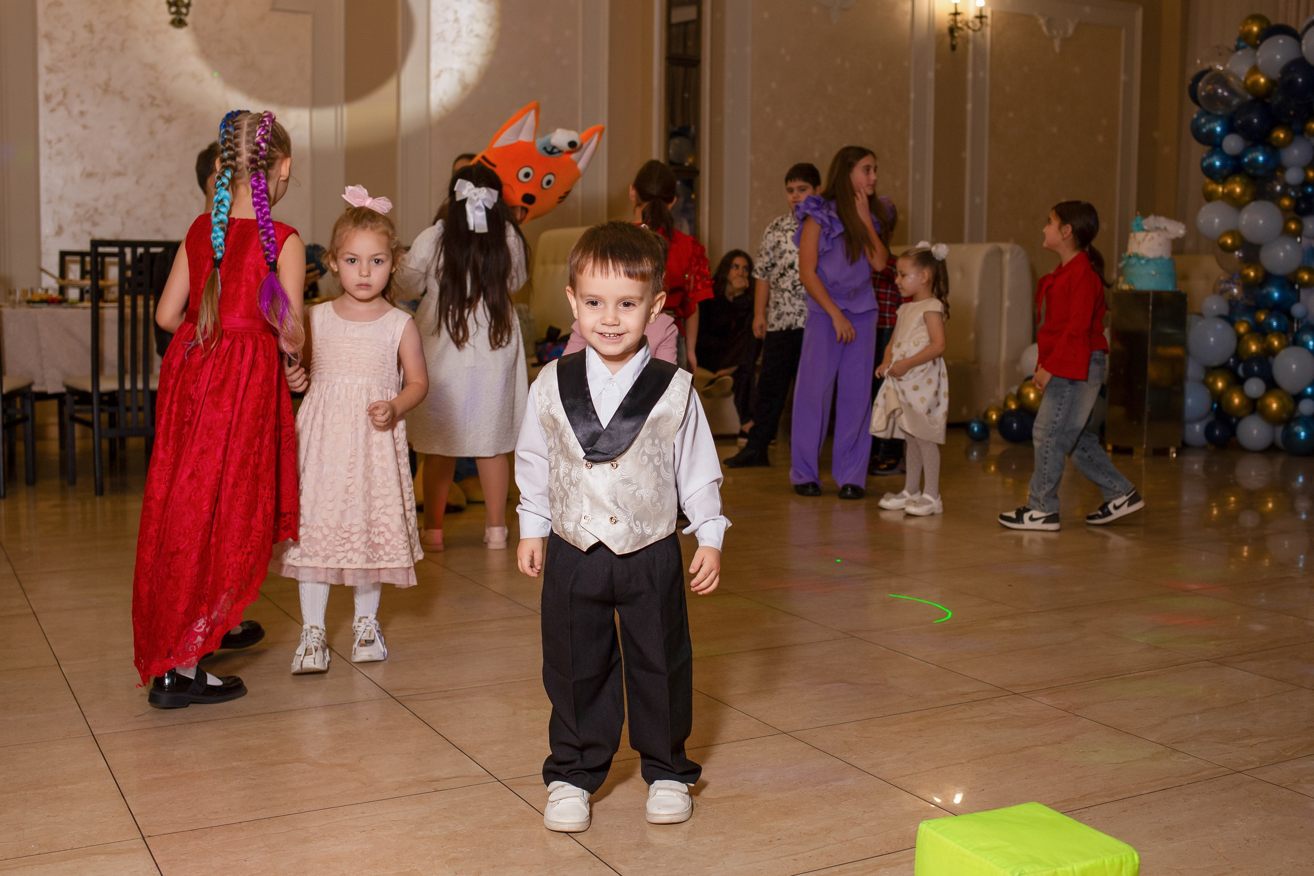 Фотограф на день рождения и юбилей в Сочи и Адлере — Цена репортажа. Фотограф Сочи Адлер. Солькаева Анастасия