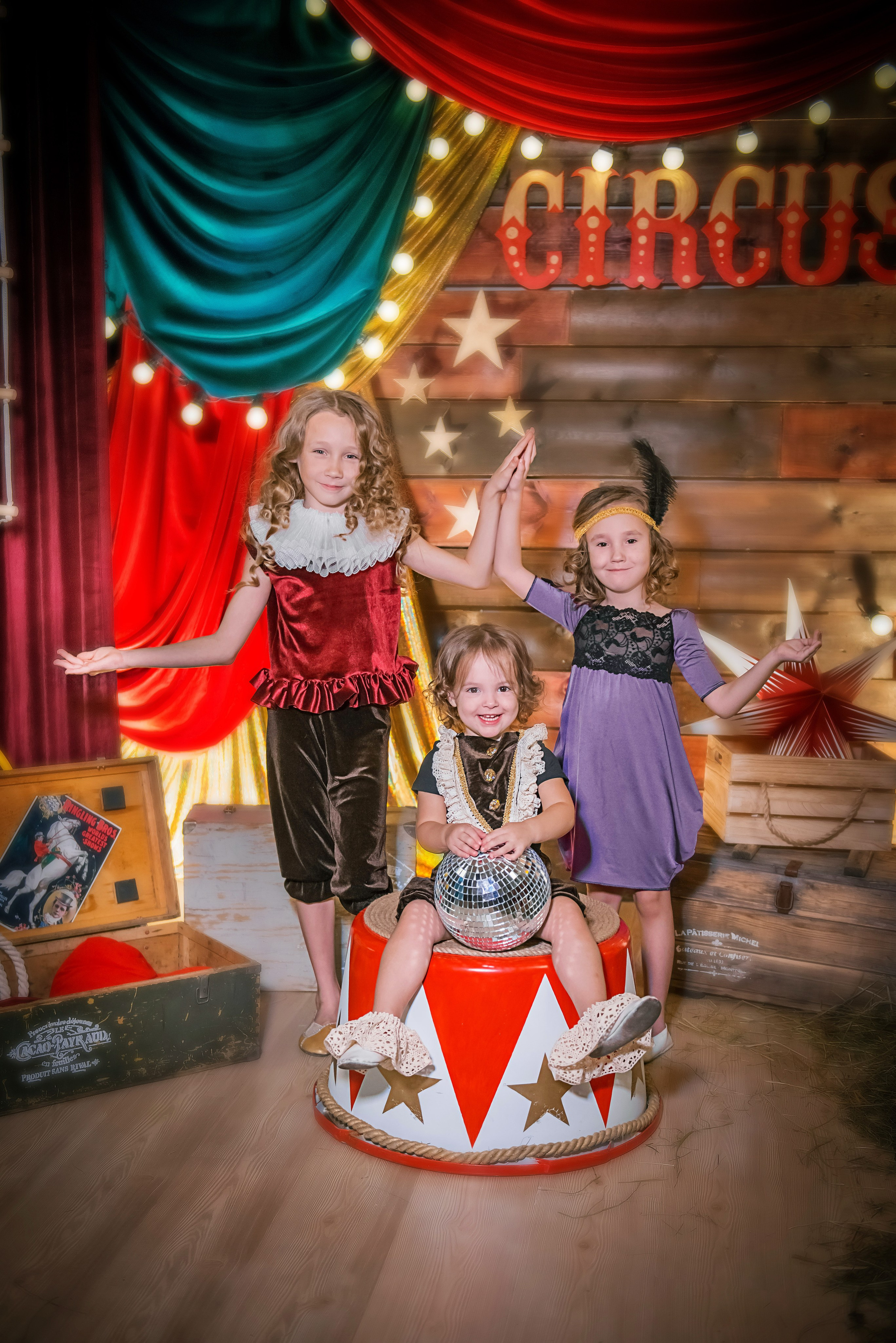 Цирк. Татьяна Гойда портретный и семейный фотограф Ленск. Выпускные альбомы