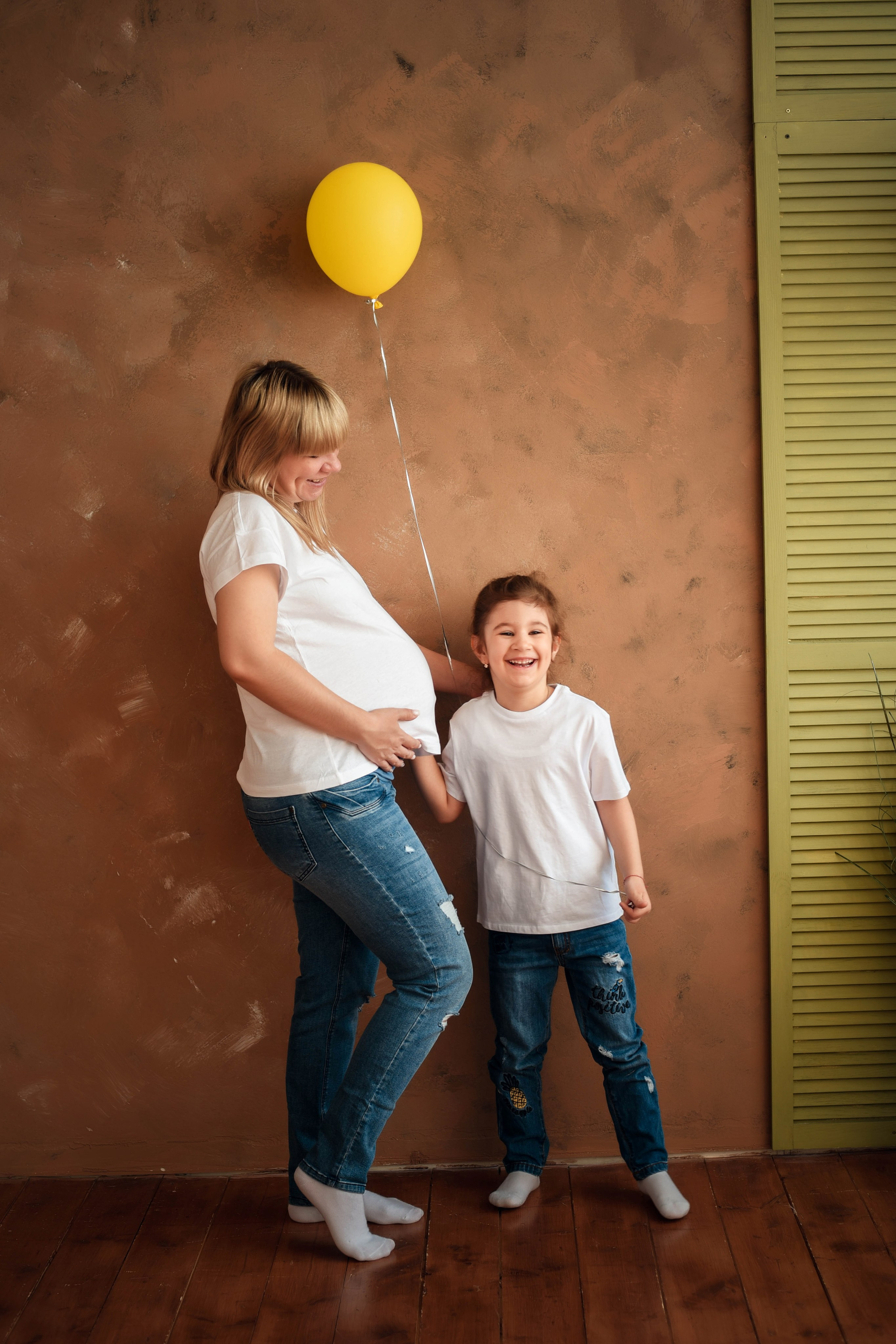 Фотосессия беременности (семейная съемка). Свадебный, семейный, детский, контент фотограф в Омске Максим Ильин