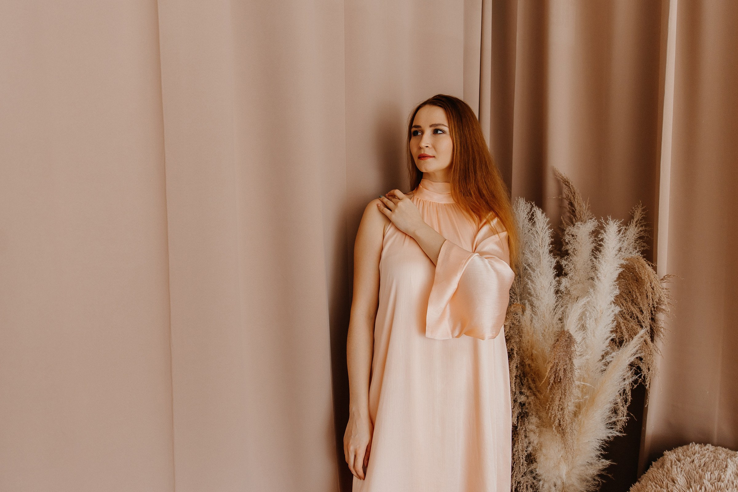 Александра. Главная