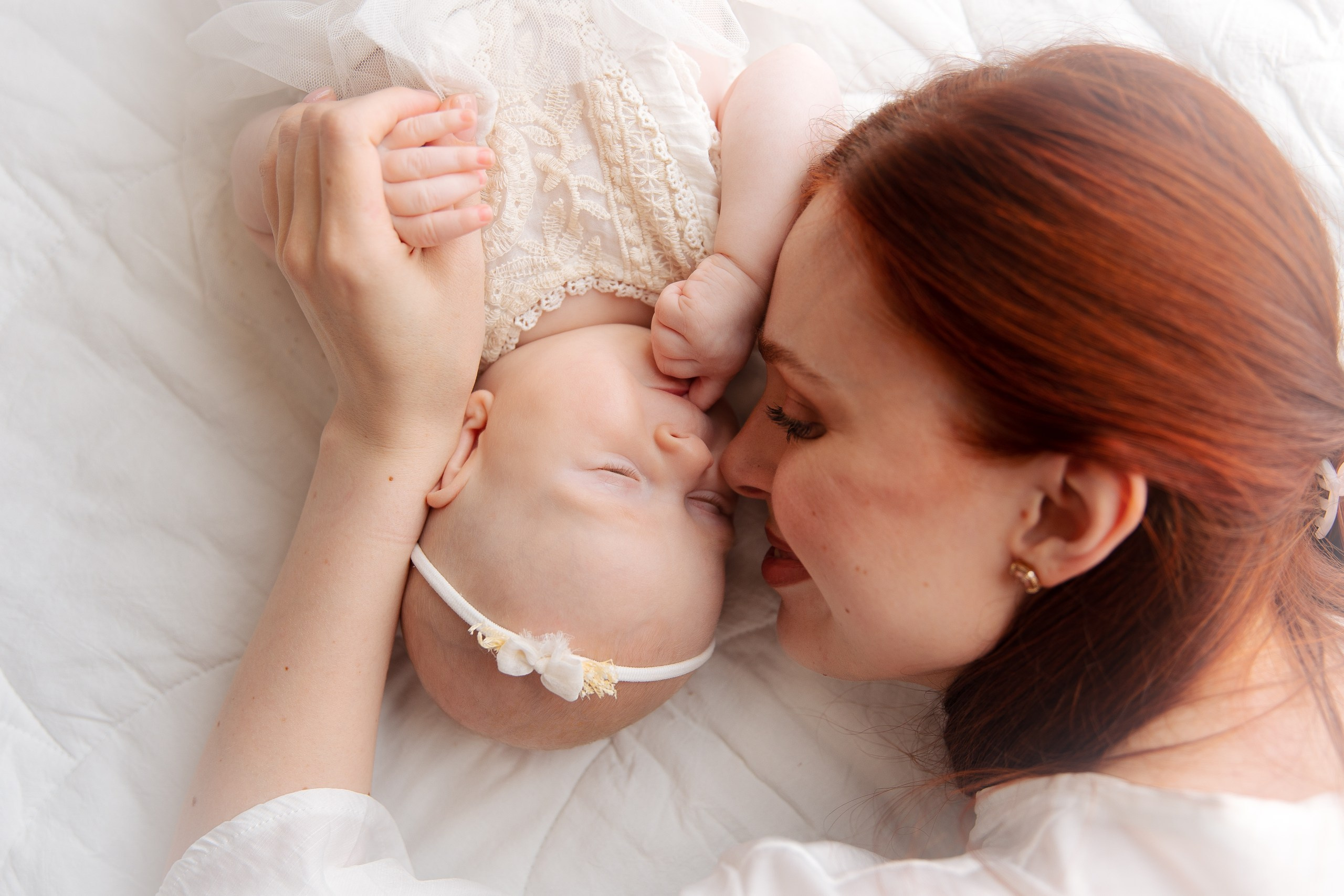 Мама и малыш. Фотограф беременности, новорожденных Москва. годики под ключ