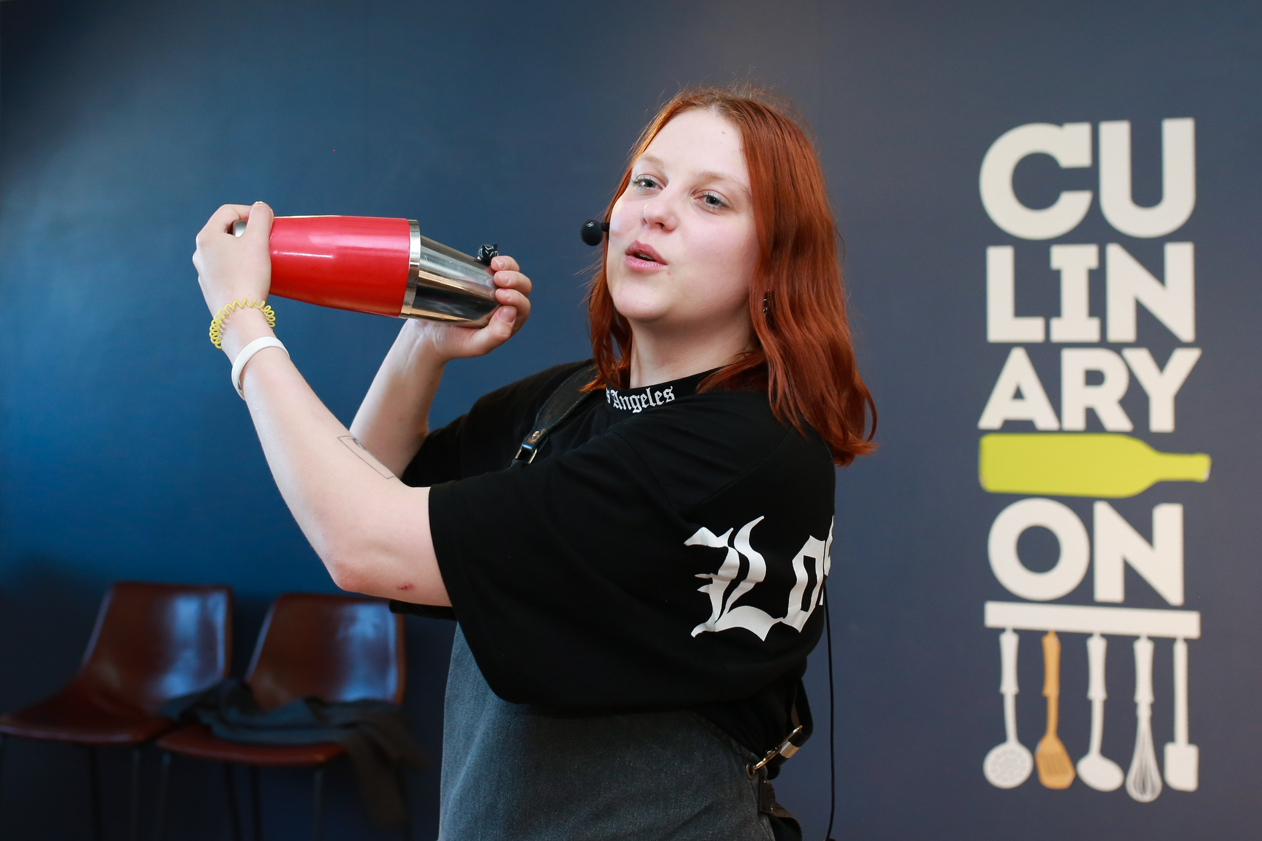 Коктейльное караоке для «Яндекс». Репортажный и портретный фотограф Полина Ершова