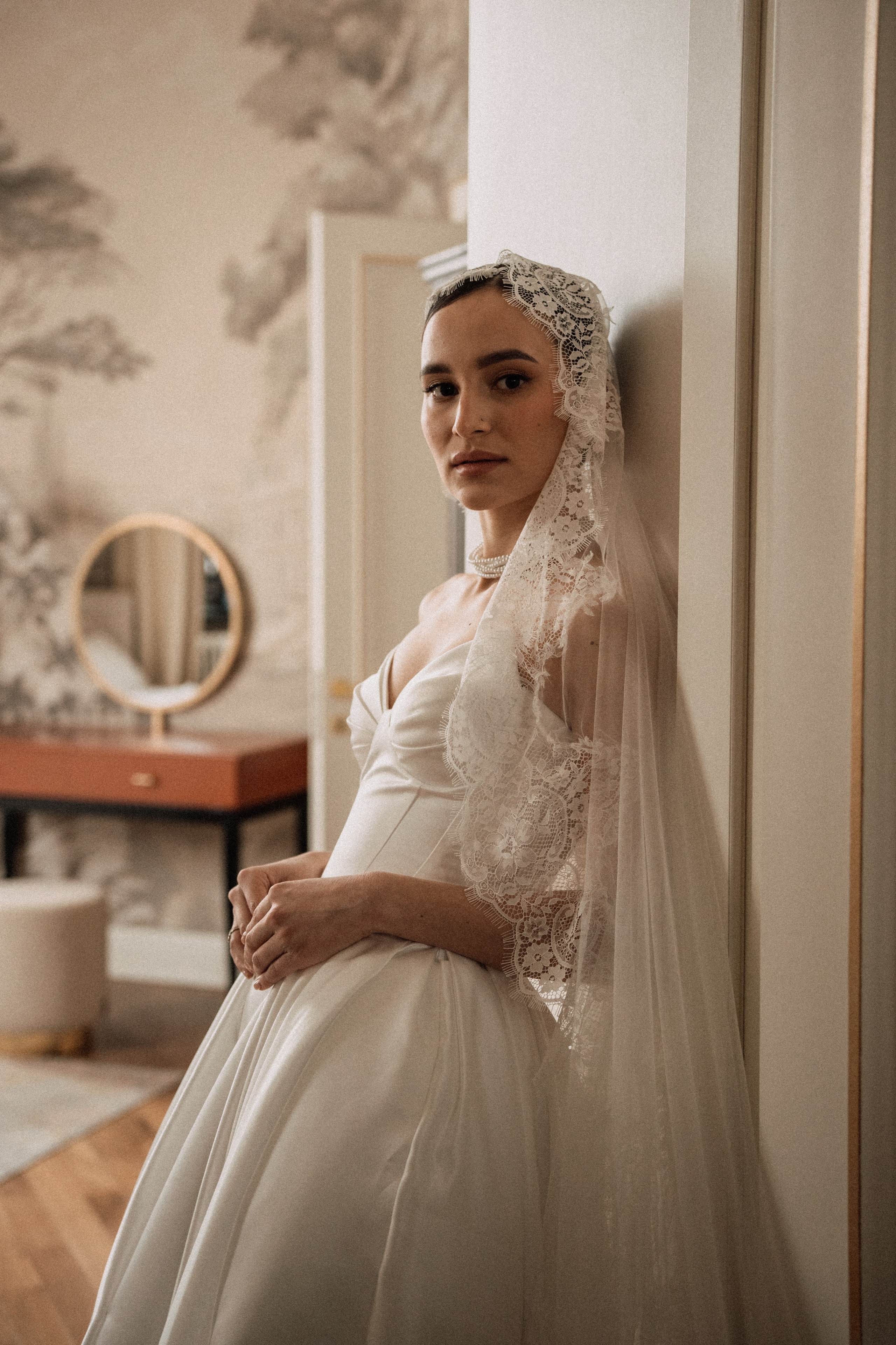 Свадебная фотосессия в Санкт-Петербурге. Утро невесты. особняк Балинского. Федосова Елизавета - свадебный фотограф СПб.