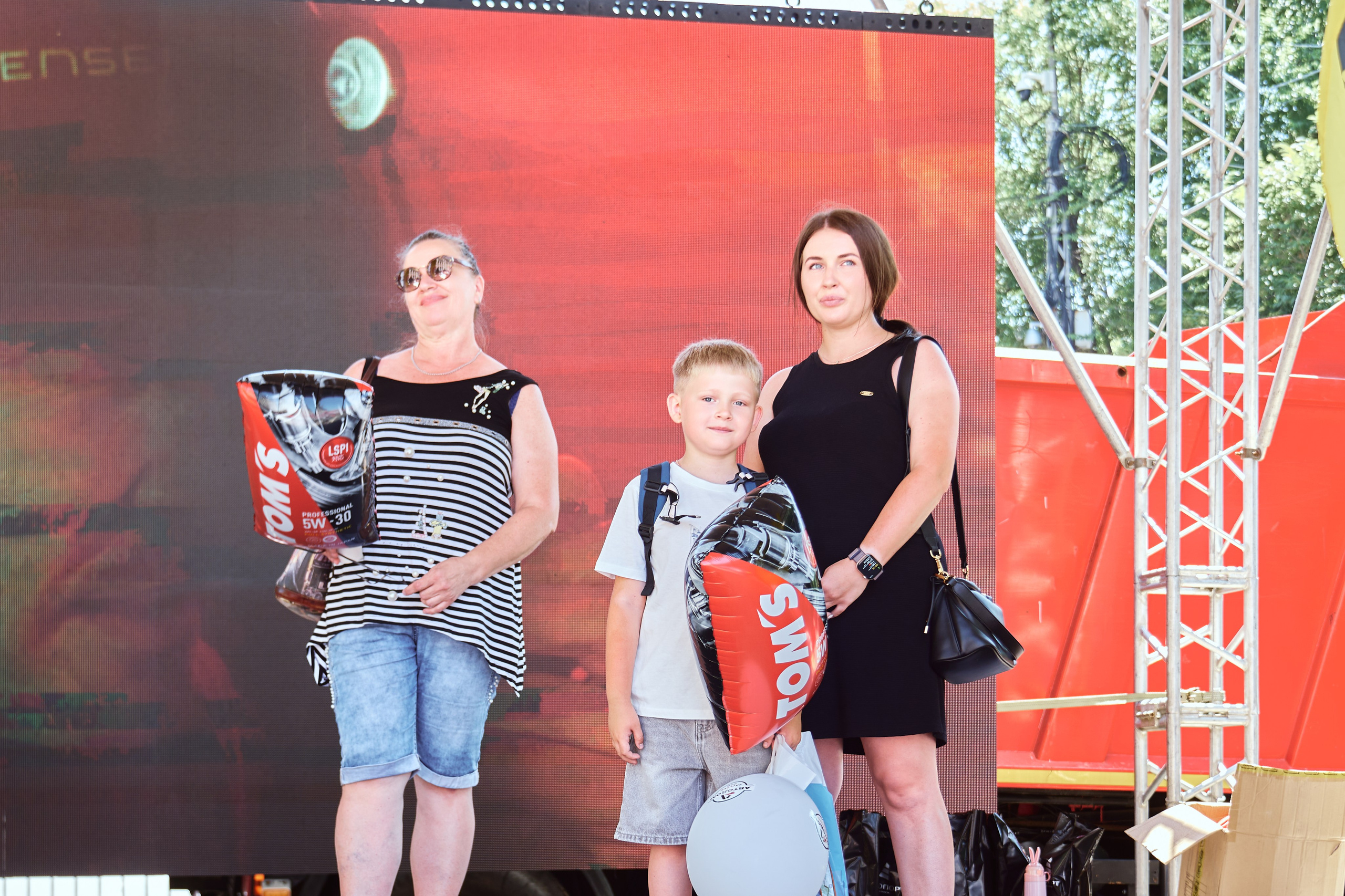 «Auto-салон 2025». Фотограф во Владивостоке