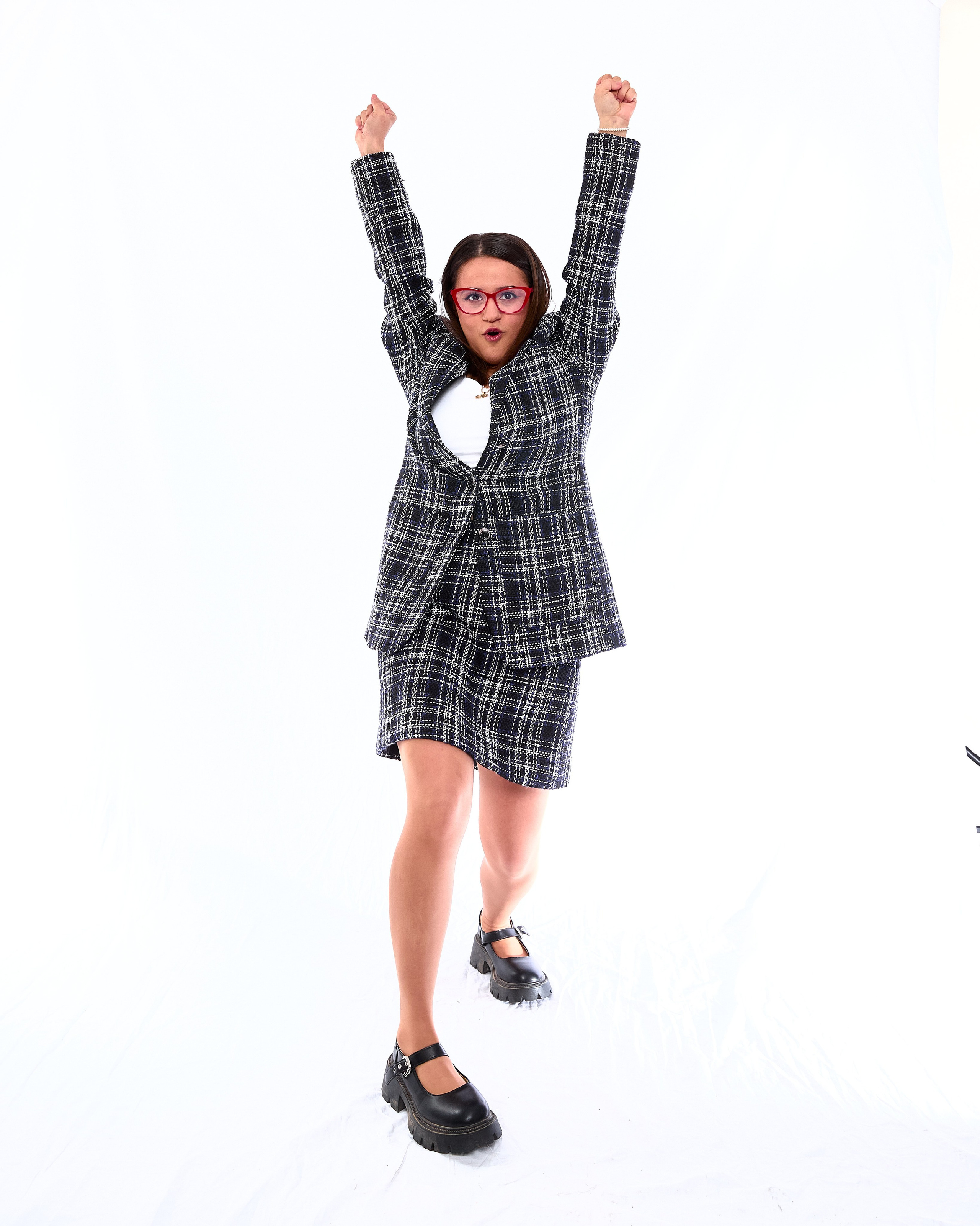 VAVADA. Святослав Лебедев | Рекламный фотограф — Коммерческая съемка, Арт-дирекшн, AI-интеграция