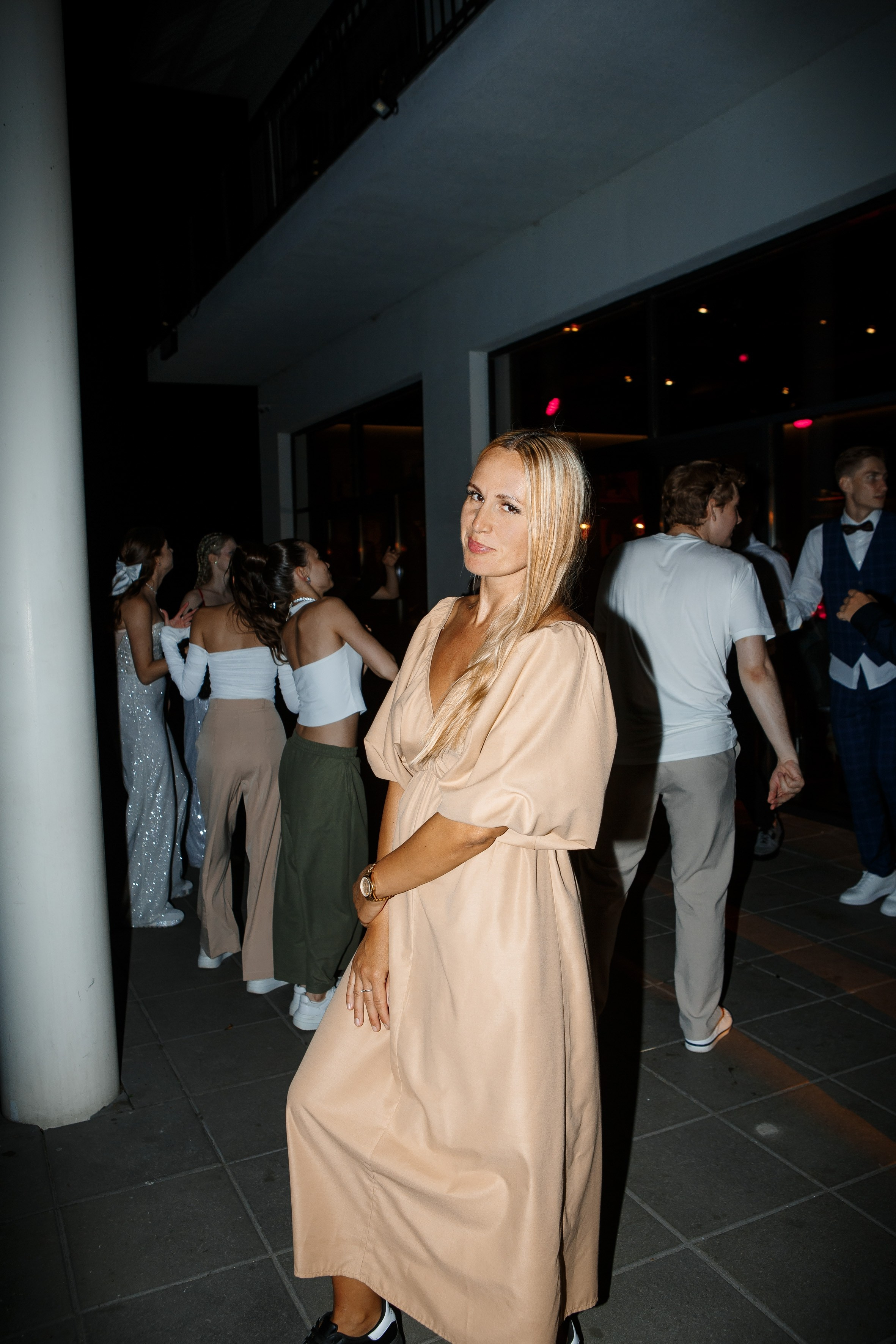 Выпускной Гимназия 12 2024 OpenHouse. Свадебный и портретный Фотограф в Липецке Дмитрий Котюков