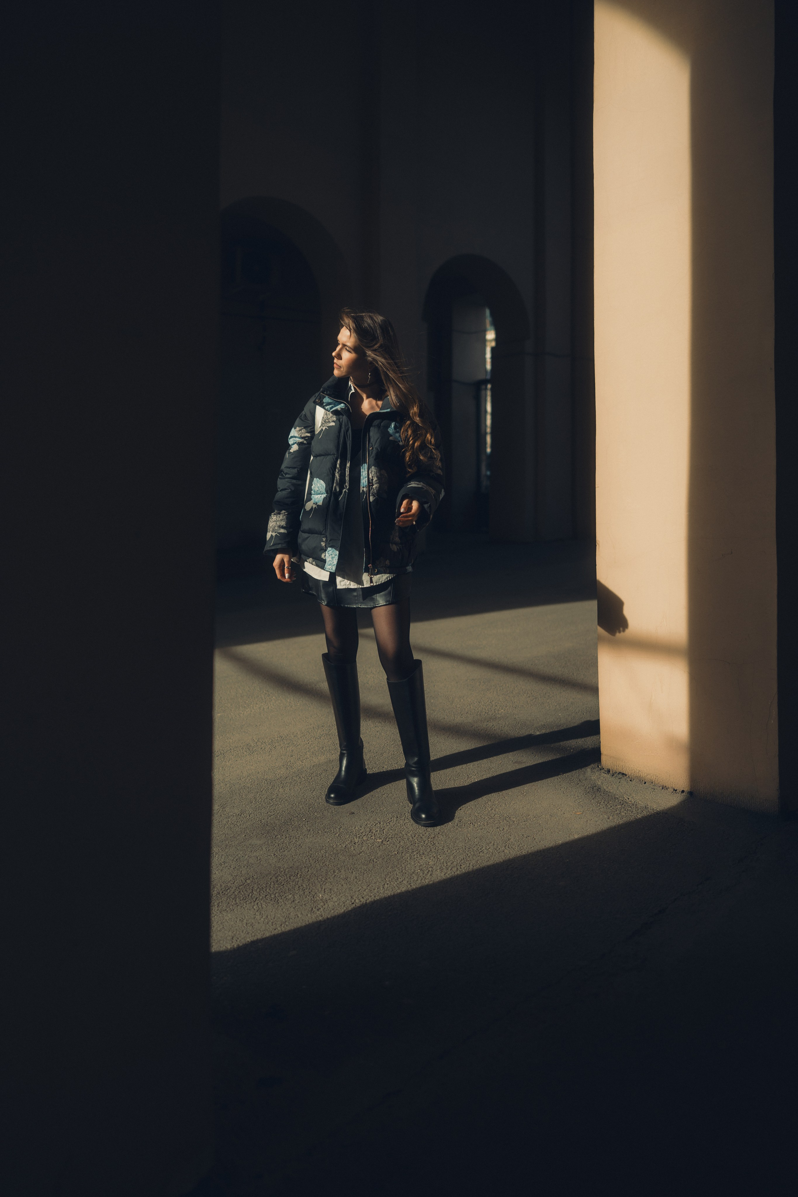 Women’s street photoshoot in the center of Kazan