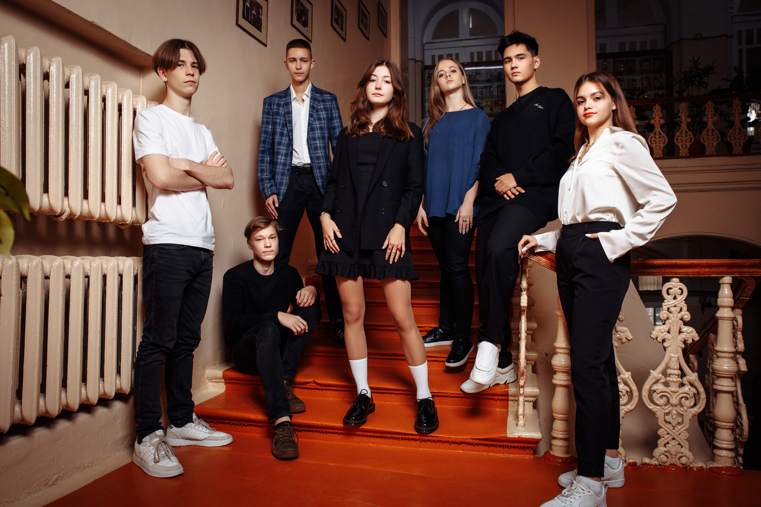 9 и 11 классы. Студия школьной фотографии в Твери. Выпускные альбомы в Твери