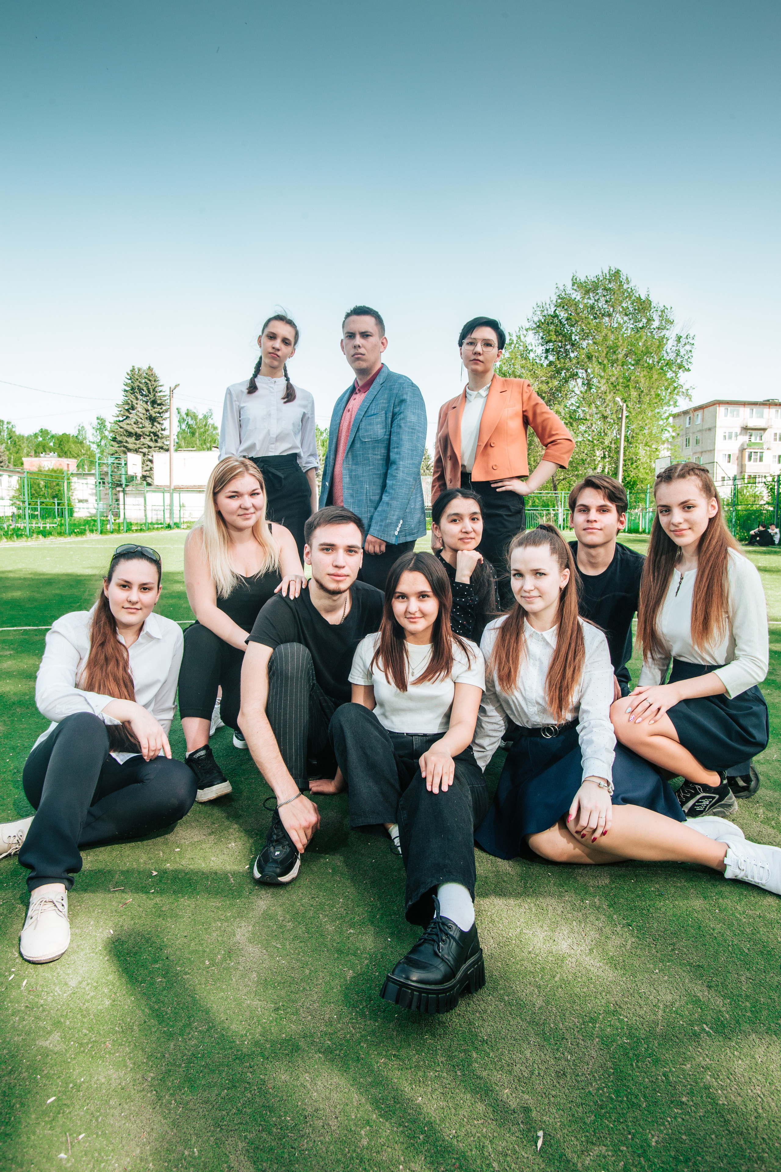 9 и 11 классы. Студия школьной фотографии в Твери. Выпускные альбомы в Твери