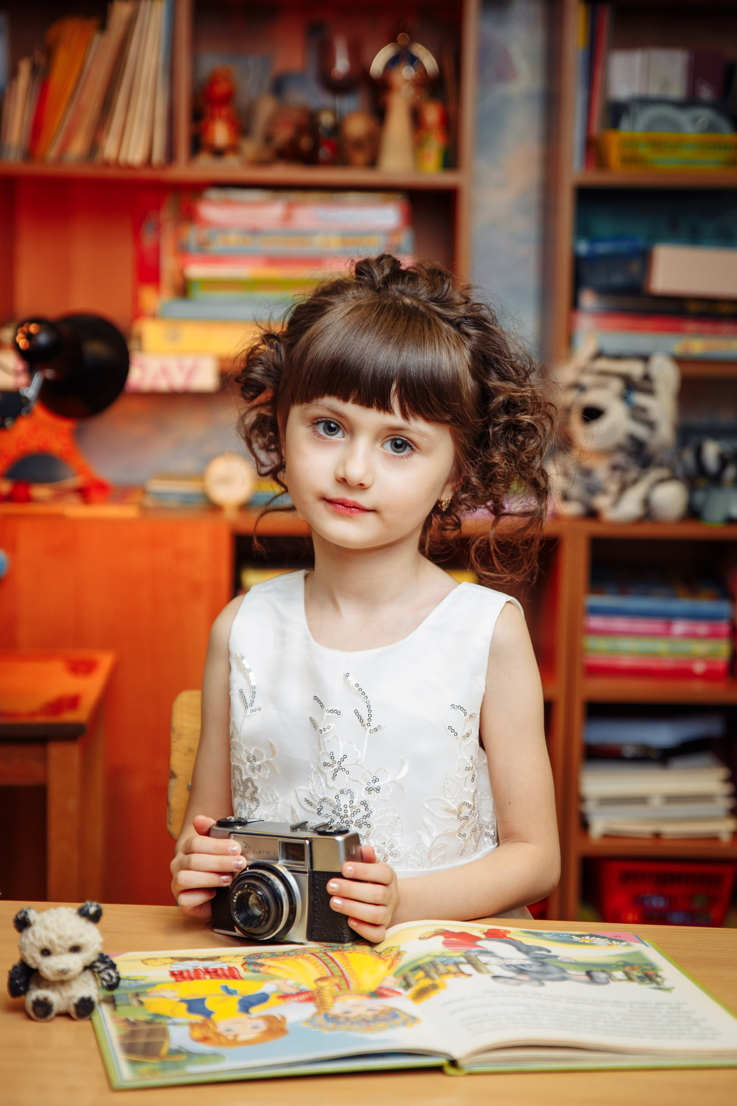 Выпускные альбомы для детского сада в Твери. Студия школьной фотографии в Твери. Выпускные альбомы в Твери