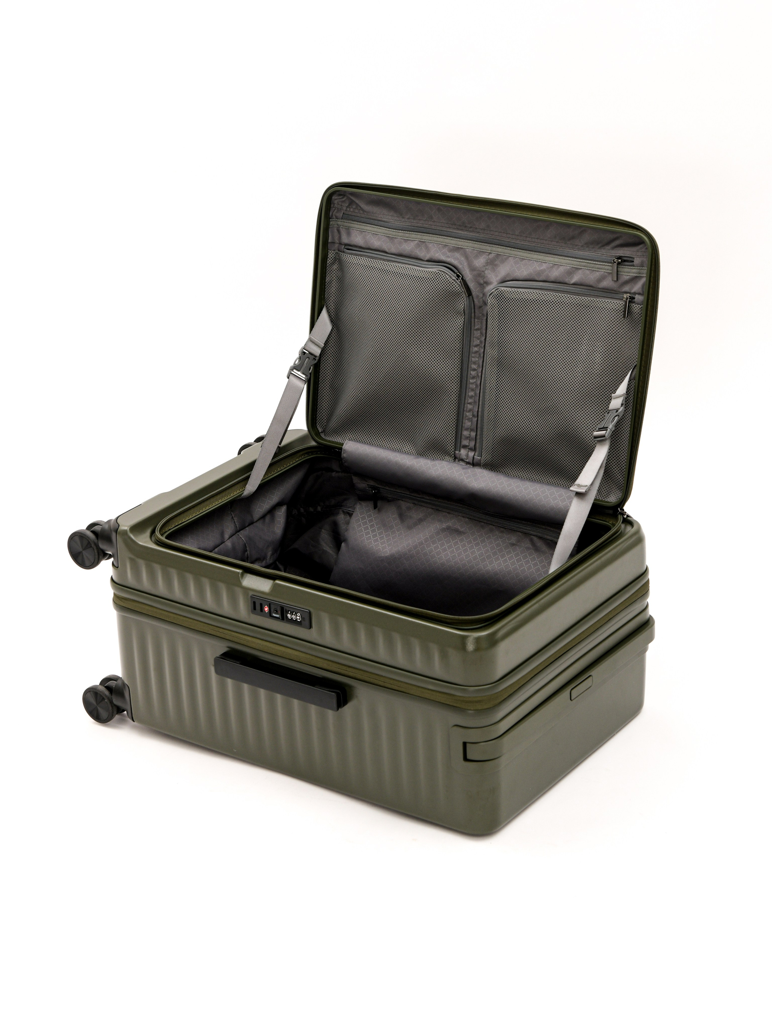 Сумки и аксессуары для маркетплейс. Фотосъемка для маркетплейс в Краснодаре