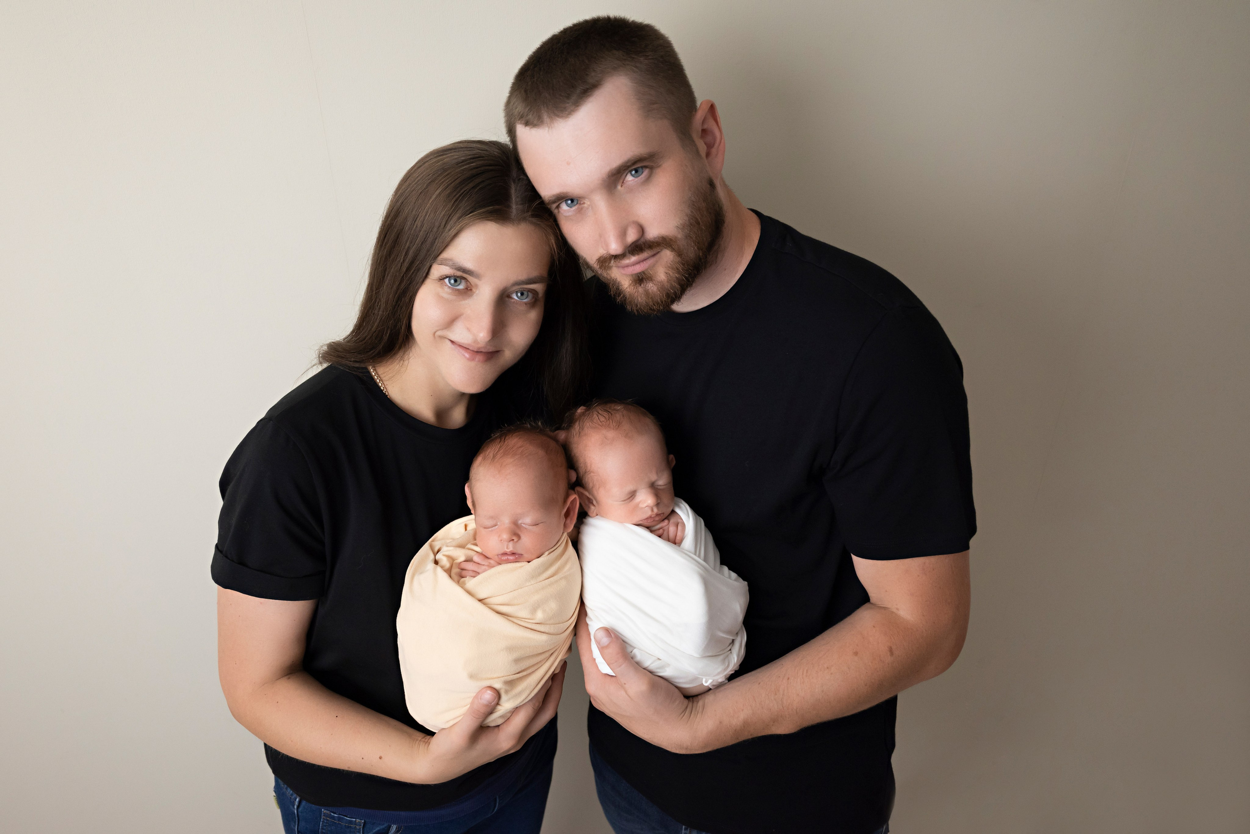 Семейные кадры. Newborn42.ru Фотограф новорожденных  г. Кемерово Агафонова Жанна