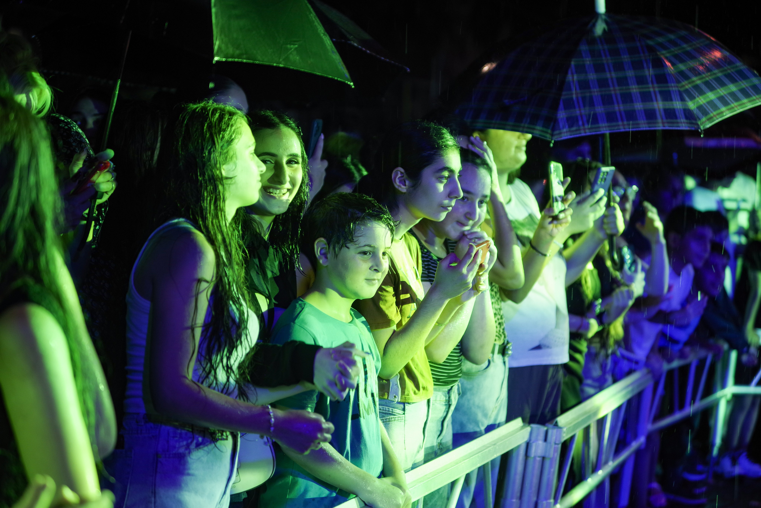Концерт Oto Nemsadze в Сенаки. Портретный фотограф Денис Милютин