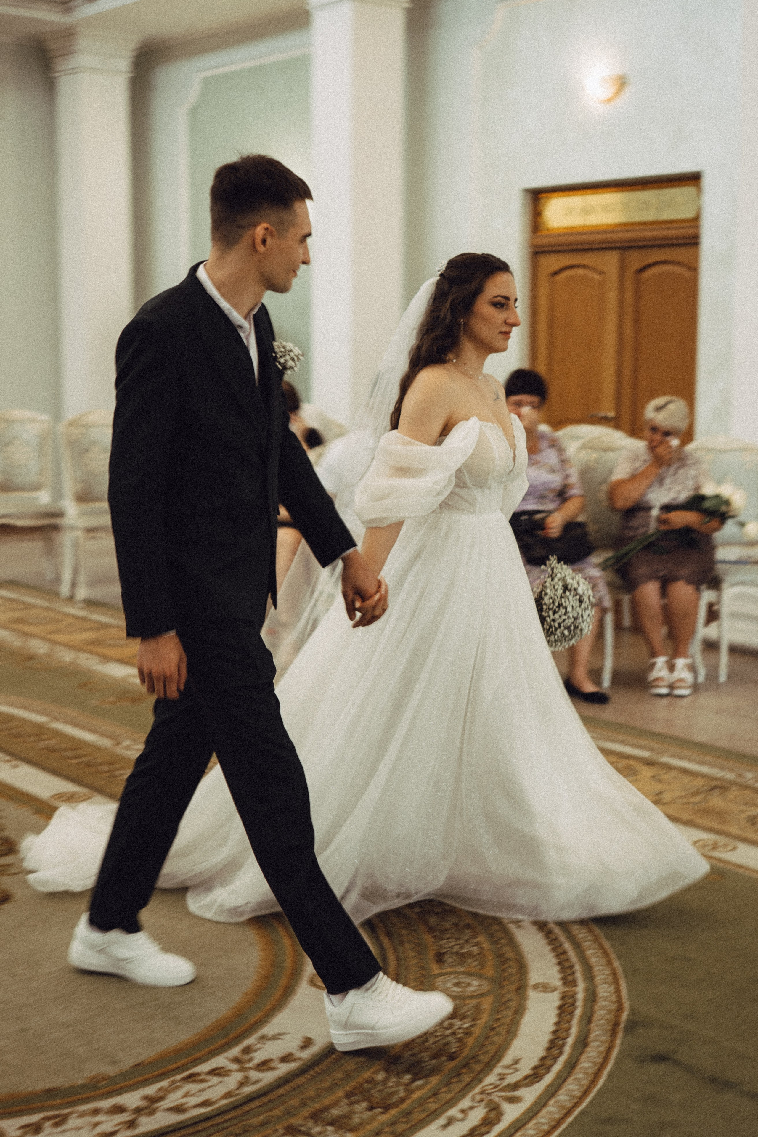 СВАДЕБНАЯ СЬЕМК В ПАРКЕ 300-ЛЕТИЯ. Профессиональный фотограф, Санкт-Петербург — Виктория Богомолова