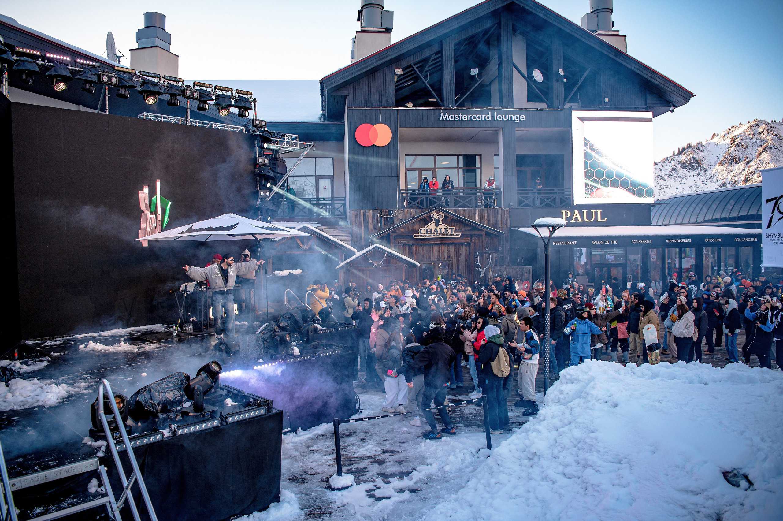 Brand Events. Елена Северина фотограф, Алматы: репортаж (спорт, концерты, конференции), предметная и фуд-съёмка, портреты, каталоги, фэшн, ретушь