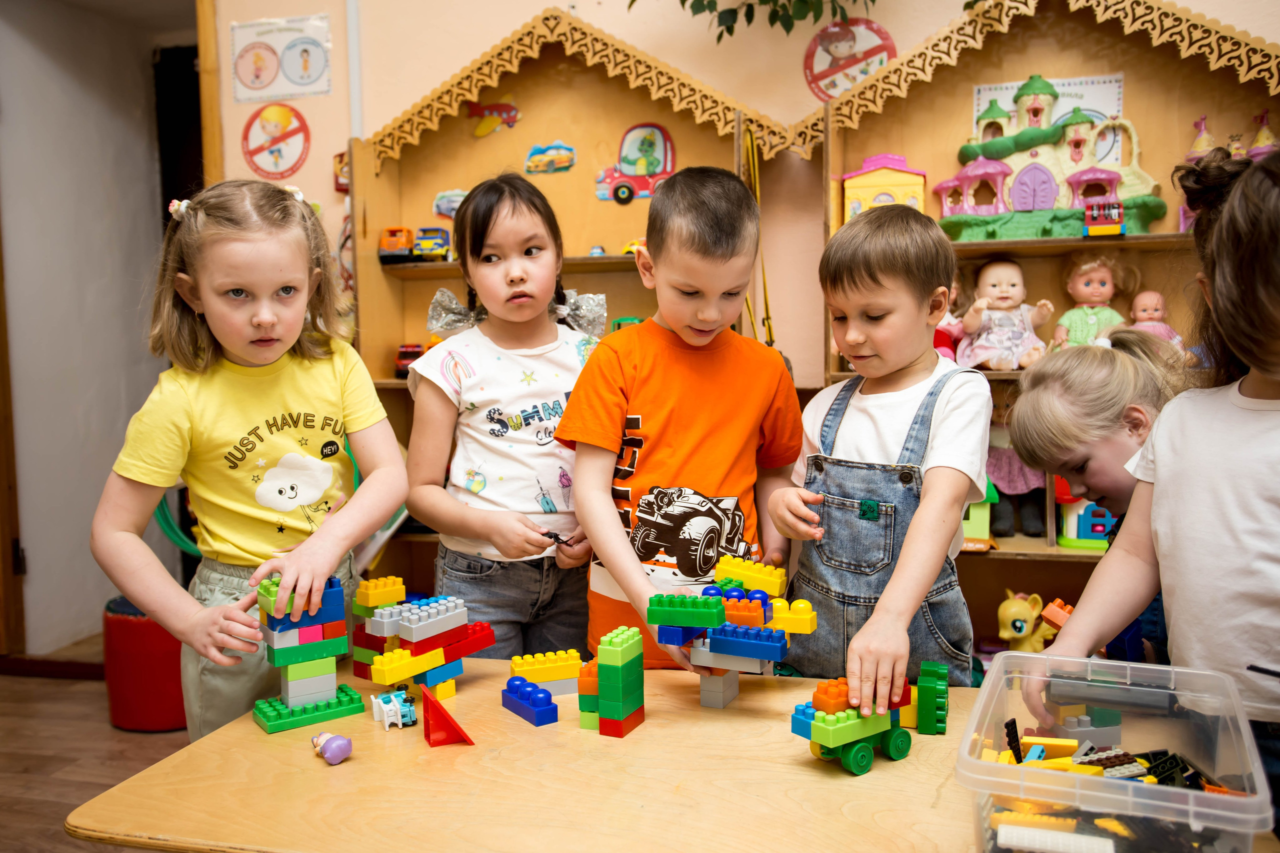 Альбом детского сада (пример фото). Выпускные альбомы на заказ Нягань (фотокнигиназаказнягань)