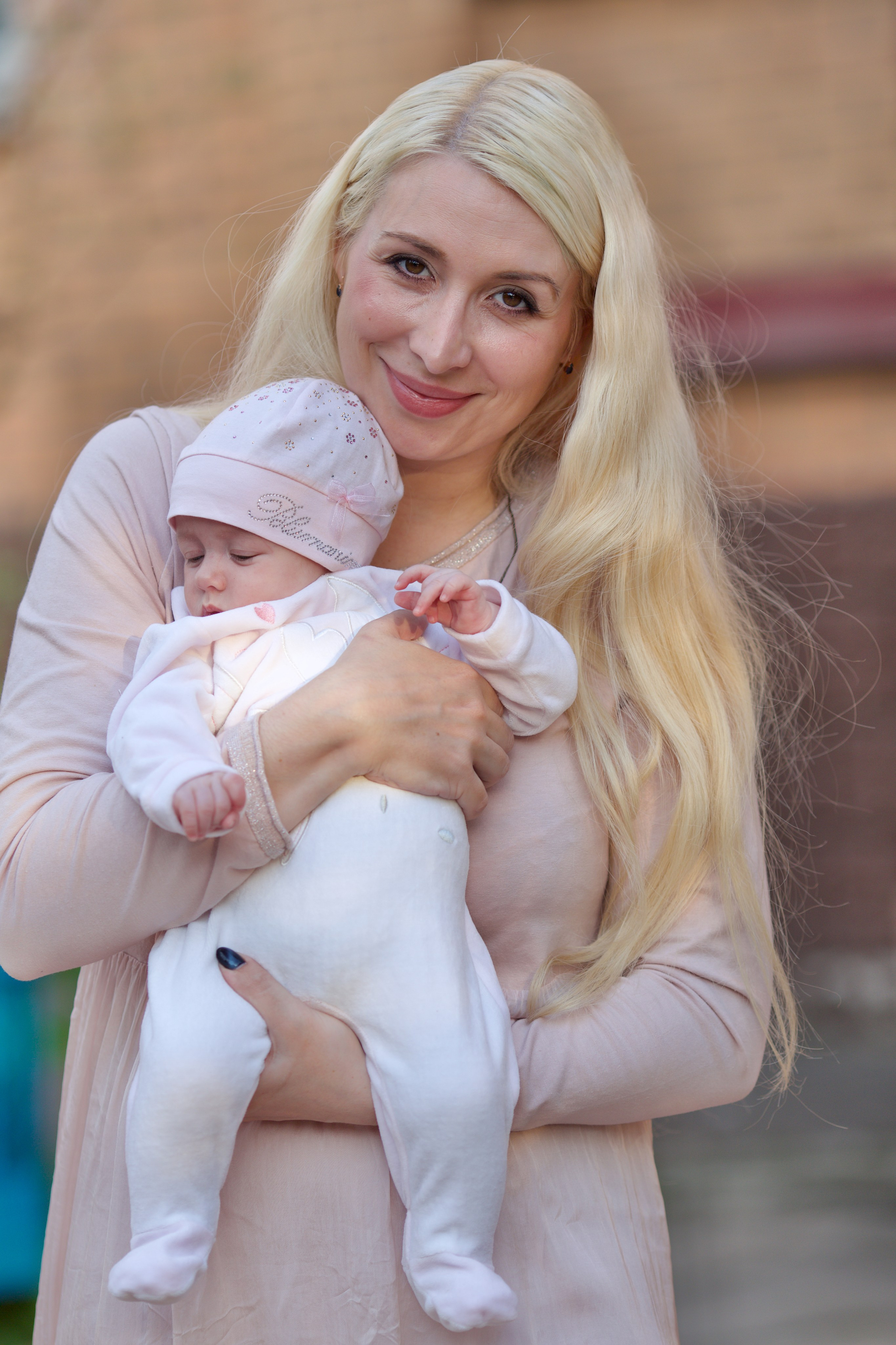 Валерия, Варя и Маша. Школьные выпускные альбомы в Москве Марина Николаева