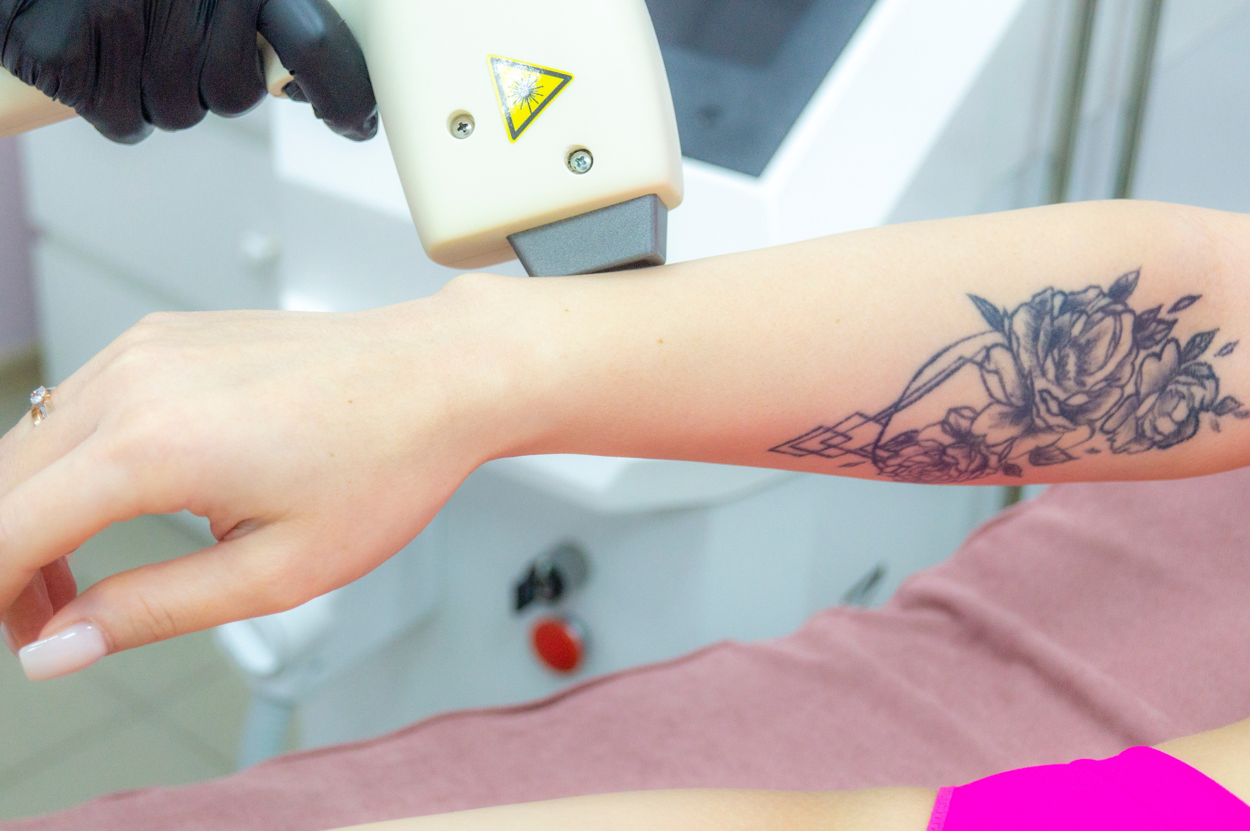 Съёмка в центре лазерной эпиляции. Интерьерный и портретный фотограф в Екатеринбурге Андрей Калинин