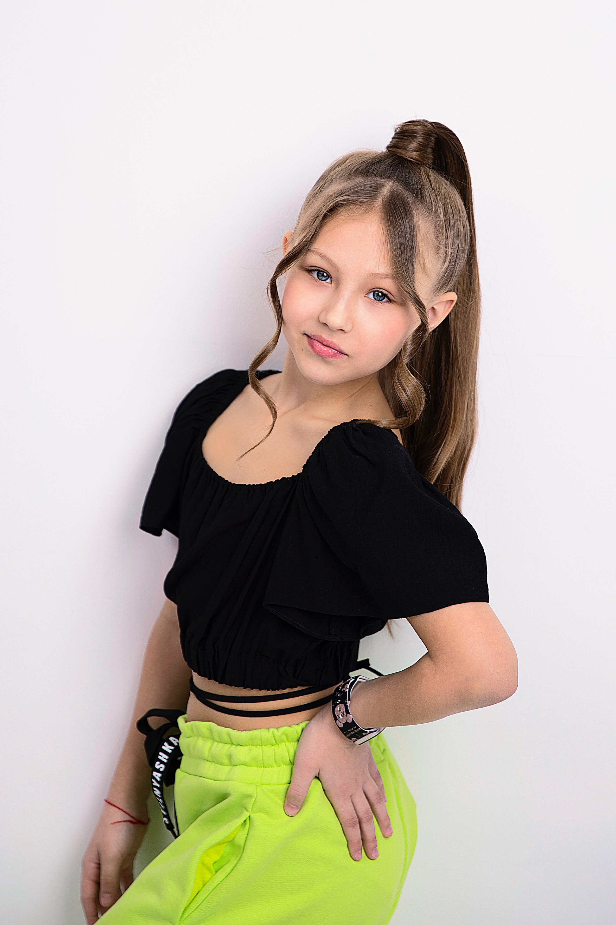 «ФАБРИКА ЗВЕЗД». Детский школьный фотограф в Кемерово Зиновьева Екатерина