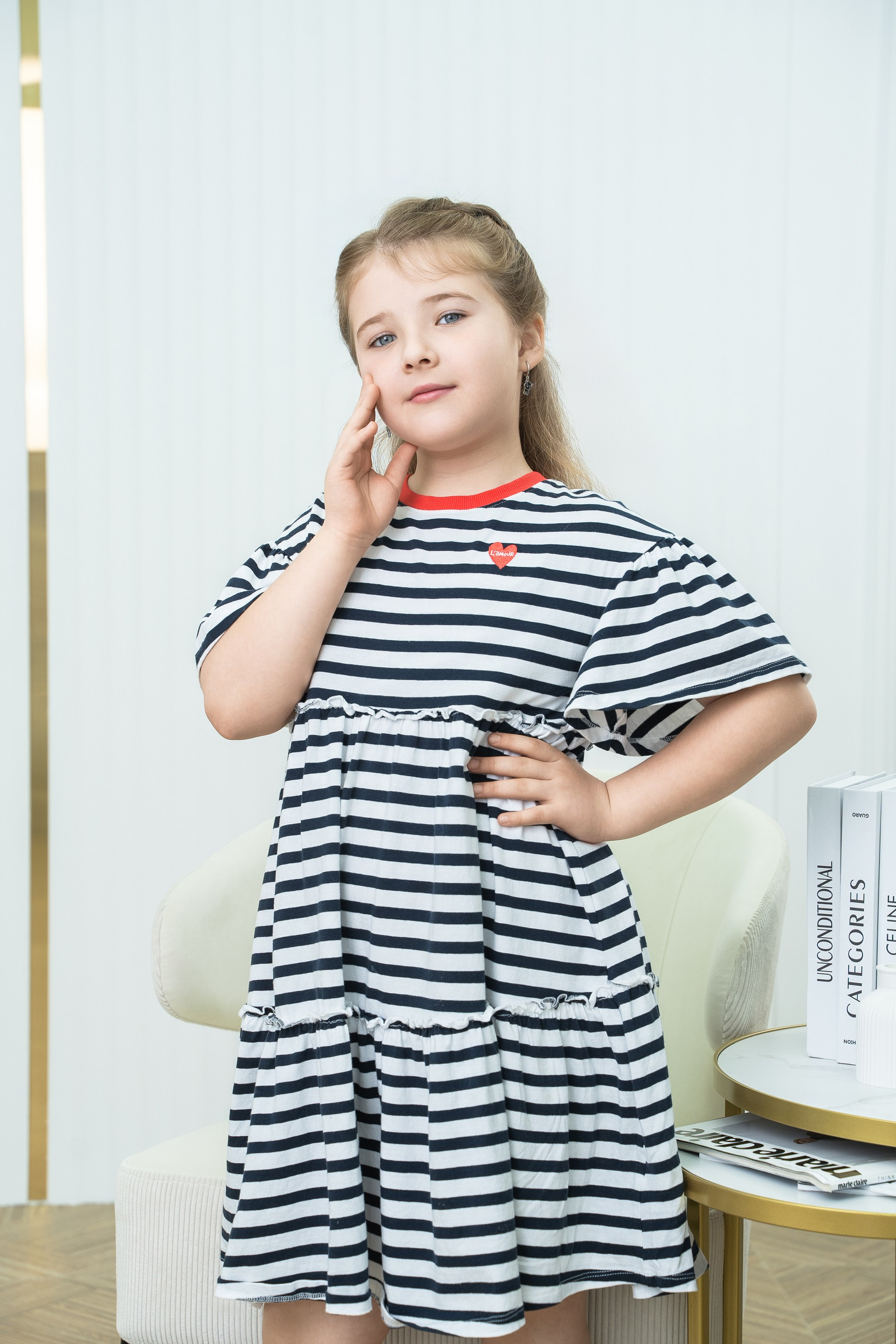 Выпускная фотосессия в фотостудии. Выпускные альбомы Нижнекамск Набережные Челны Фотостудия Небо