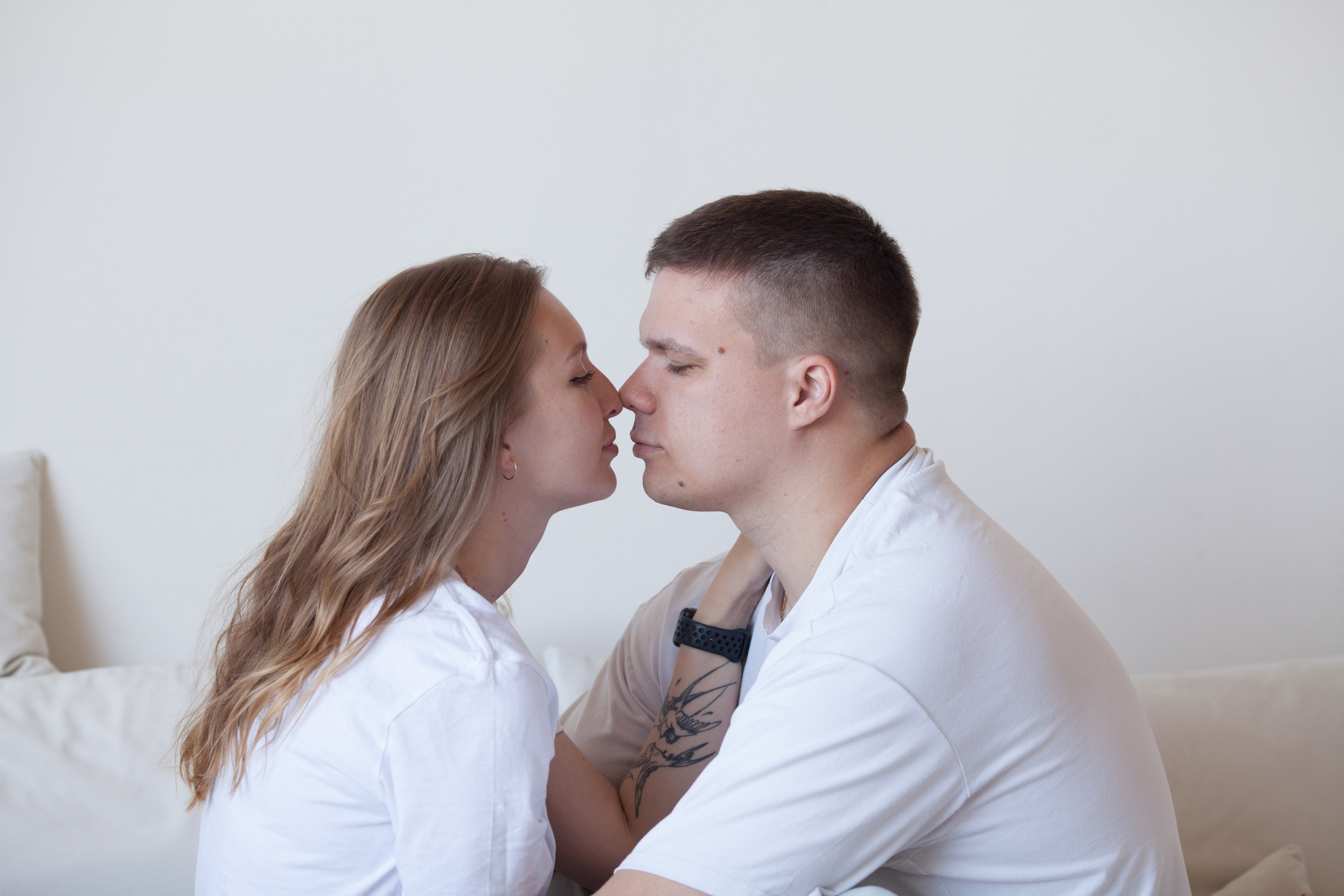 Женя и Кристина минимализм. Семейный и детский фотограф в Краснодаре Брусилова Марина