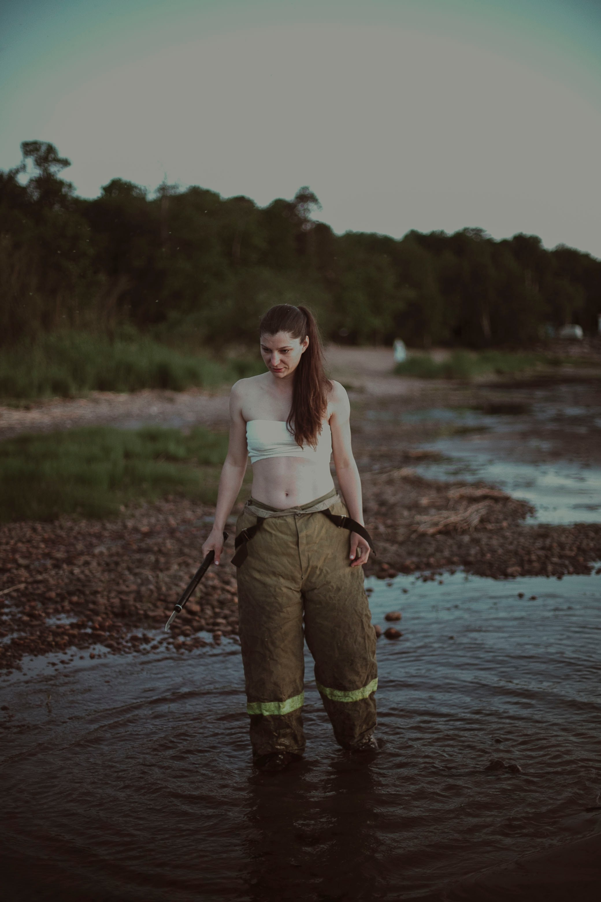 Настя. Фотосессия с огнем и водой. Портретный и эротический фотограф Ирина Подборская (18+)
