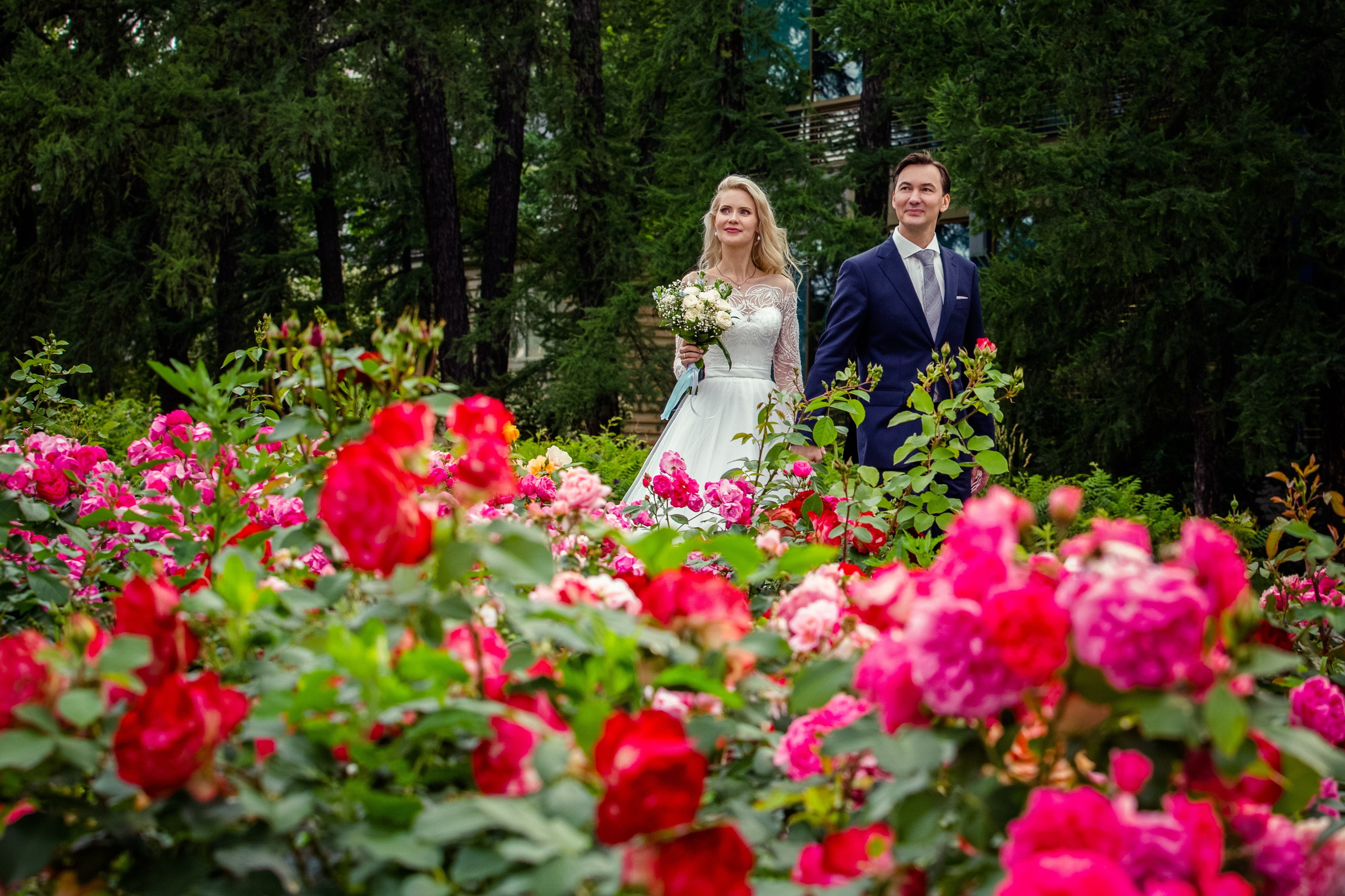 Свадебная фотосессия на ВДНХ. Свадебный и семейный фотограф в Москве и Подмосковье Лариса Козлова