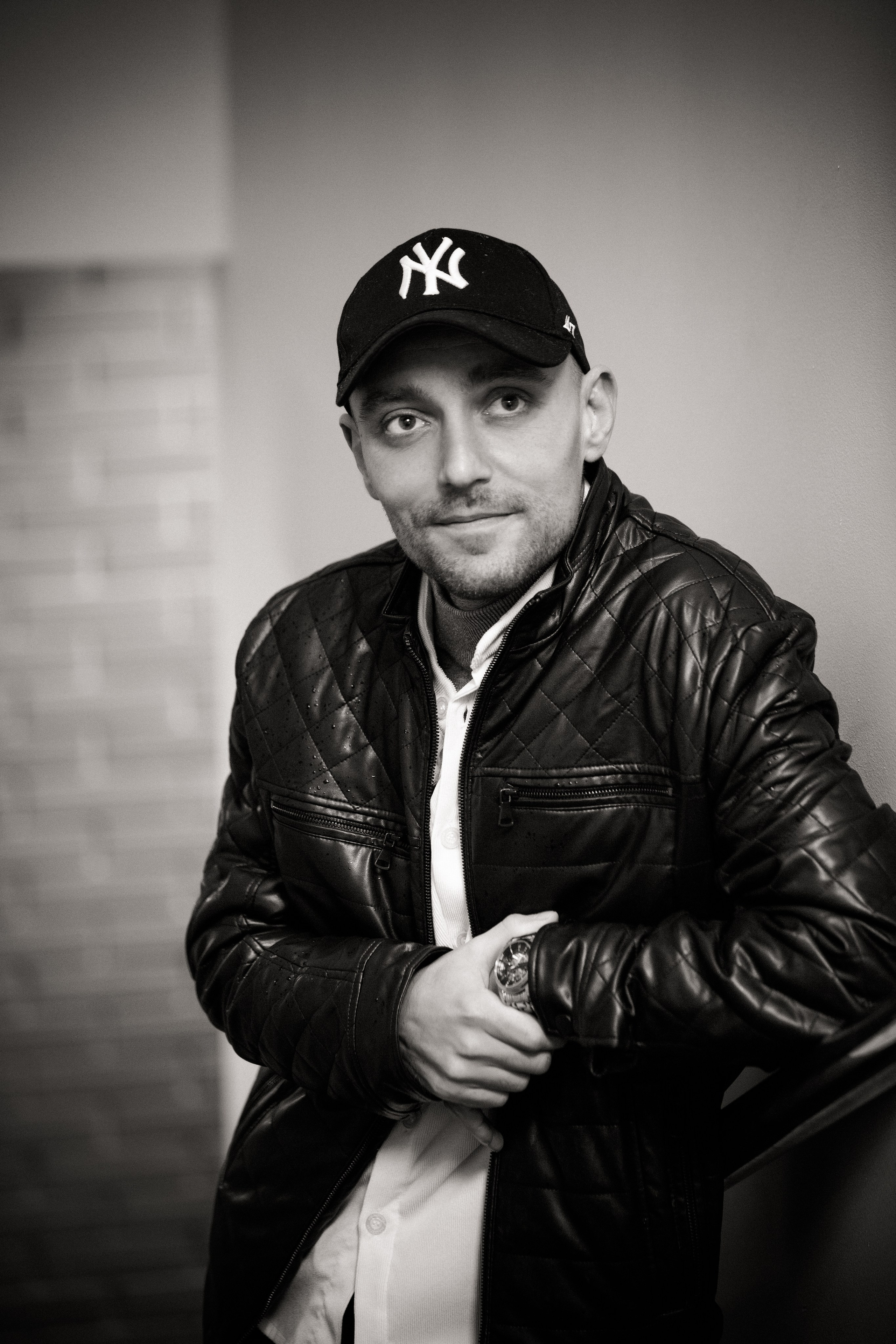 Мужская фотосессия на улице. Свадебный и семейный фотограф в Москве и Подмосковье Лариса Козлова